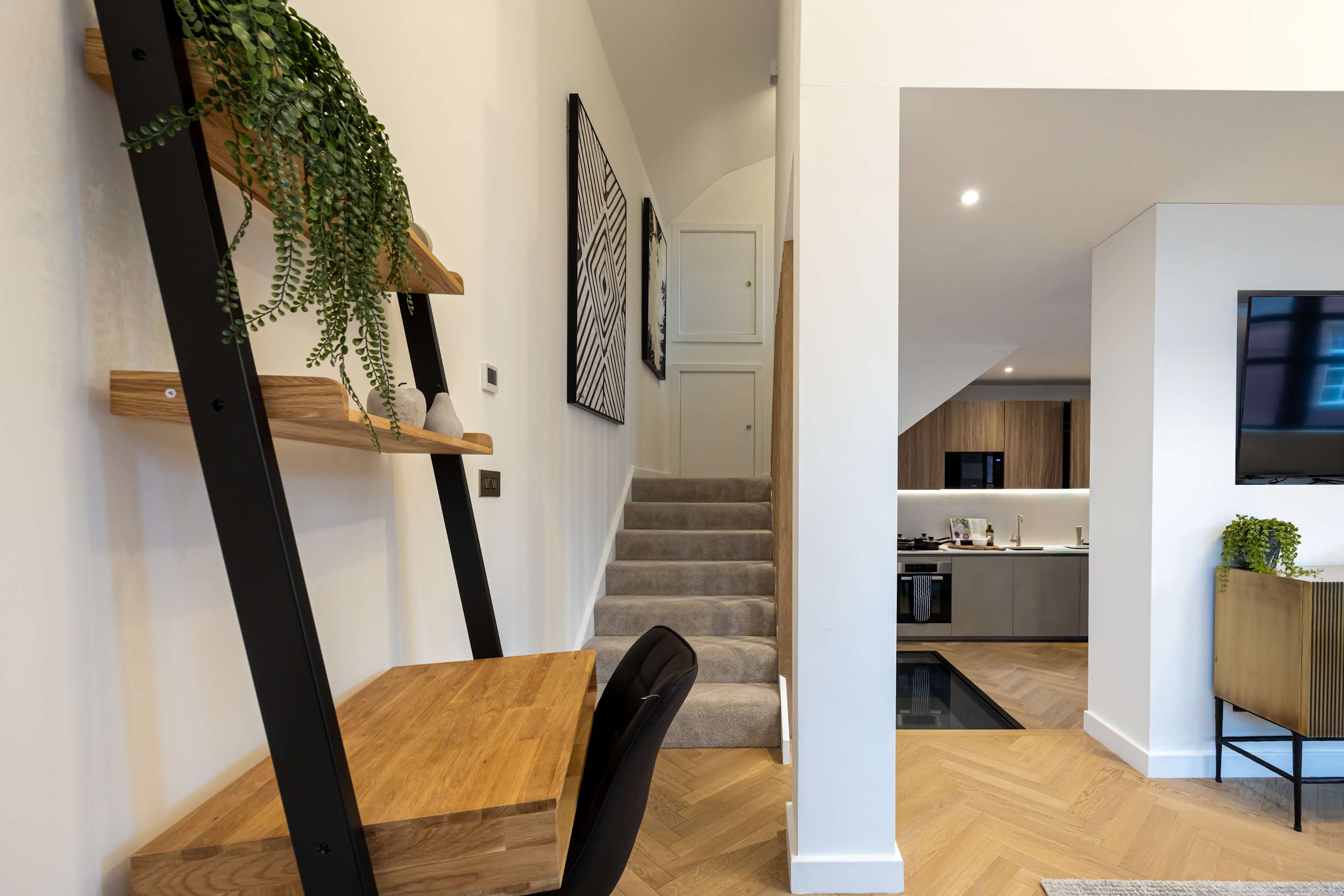 Luxury Church Conversion in Hale - Sleeps 4 in Cecil Road WA15 9NT - Property image 25 - VivreStays