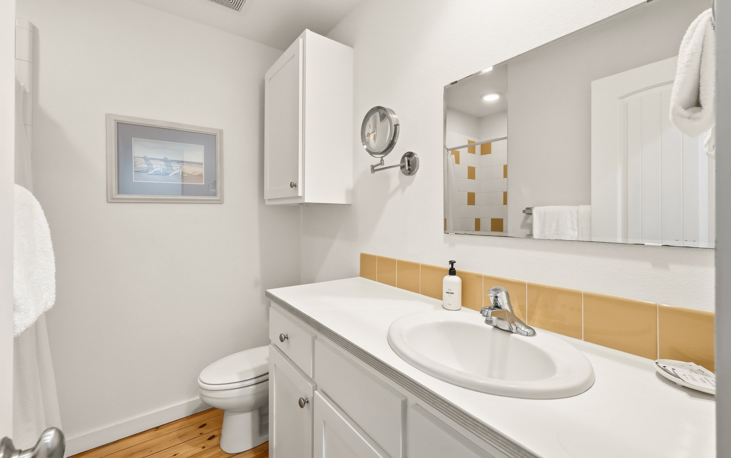 Private 3br home! - Bron's Beach Shack