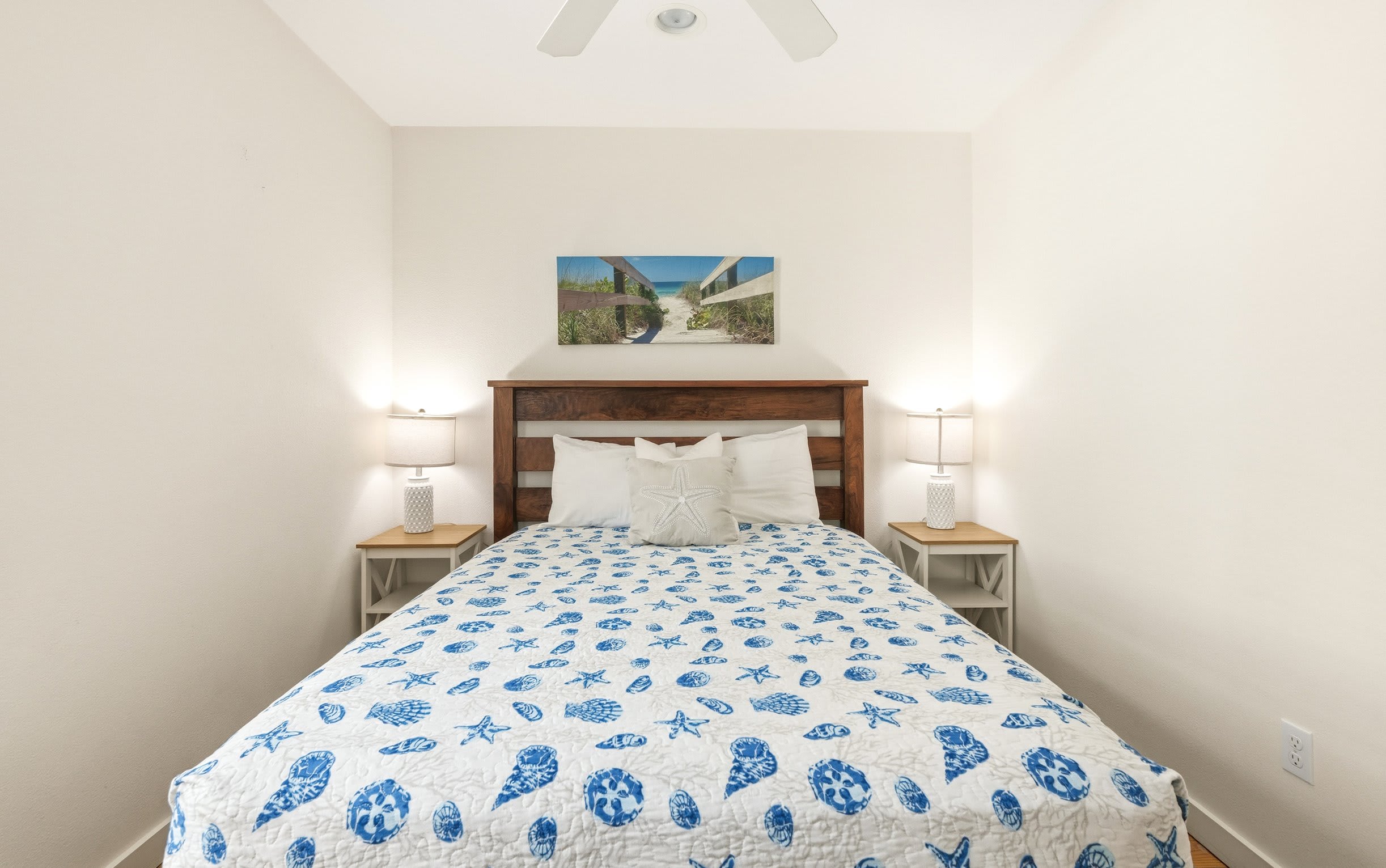 Private 3br home! - Bron's Beach Shack