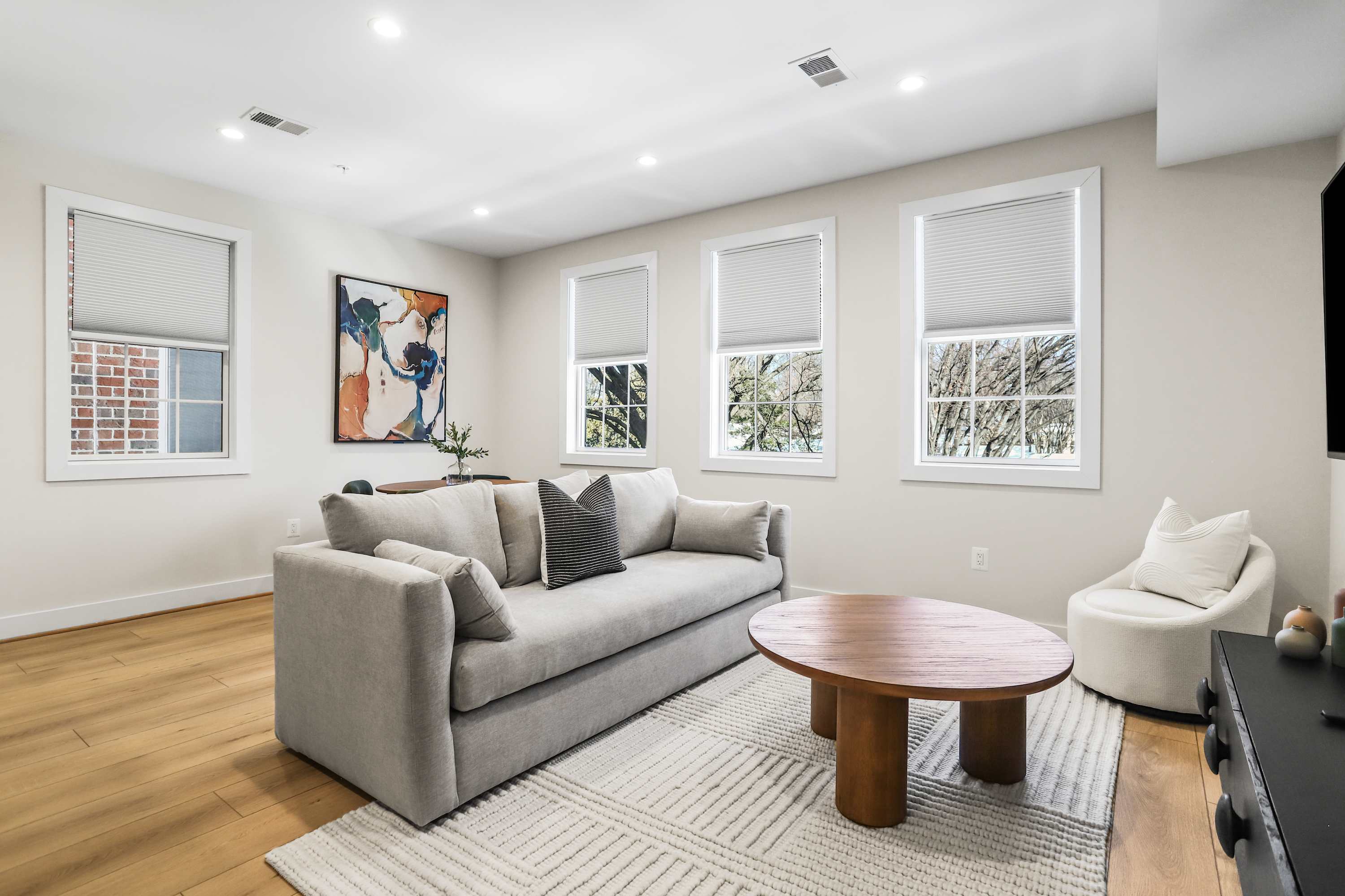 Sojourn 2BR Modern Penthouse w/ Rooftop Deck 2