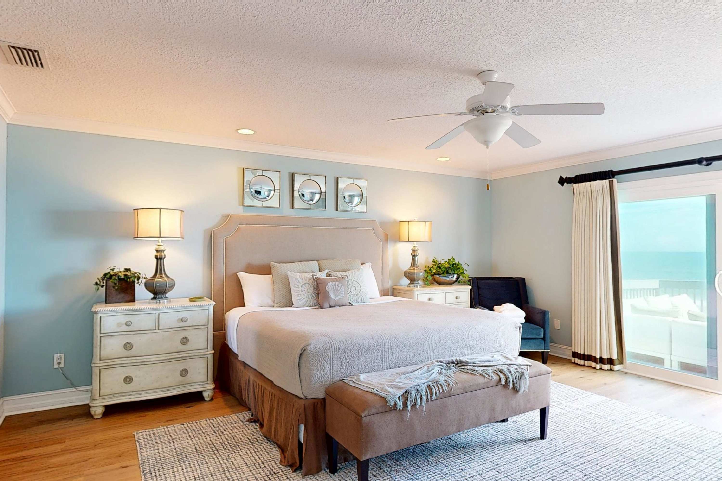 Beachfront 3BR with Pergola Deck and Beach Steps