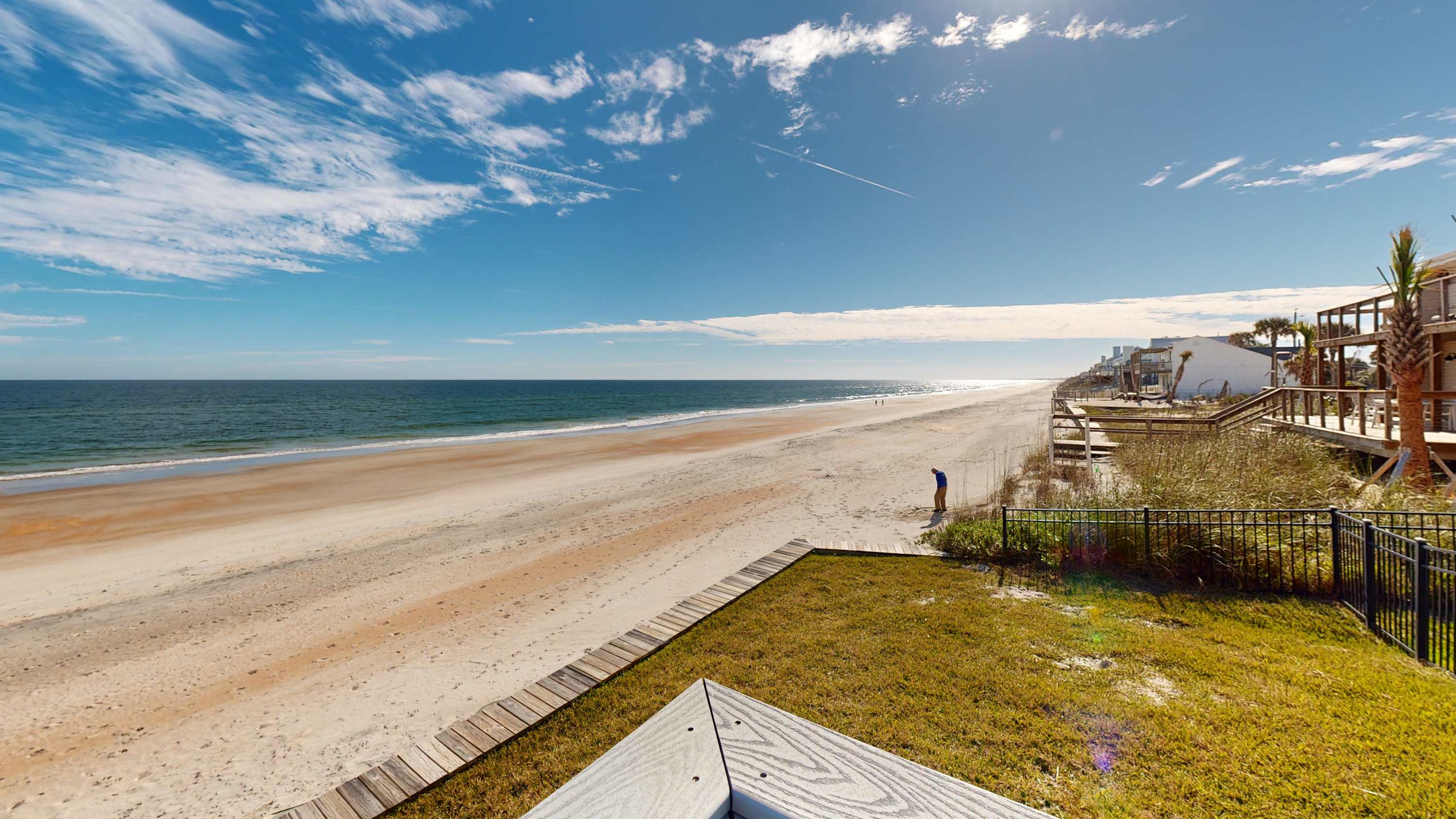 Beachfront 3BR with Pergola Deck and Beach Steps