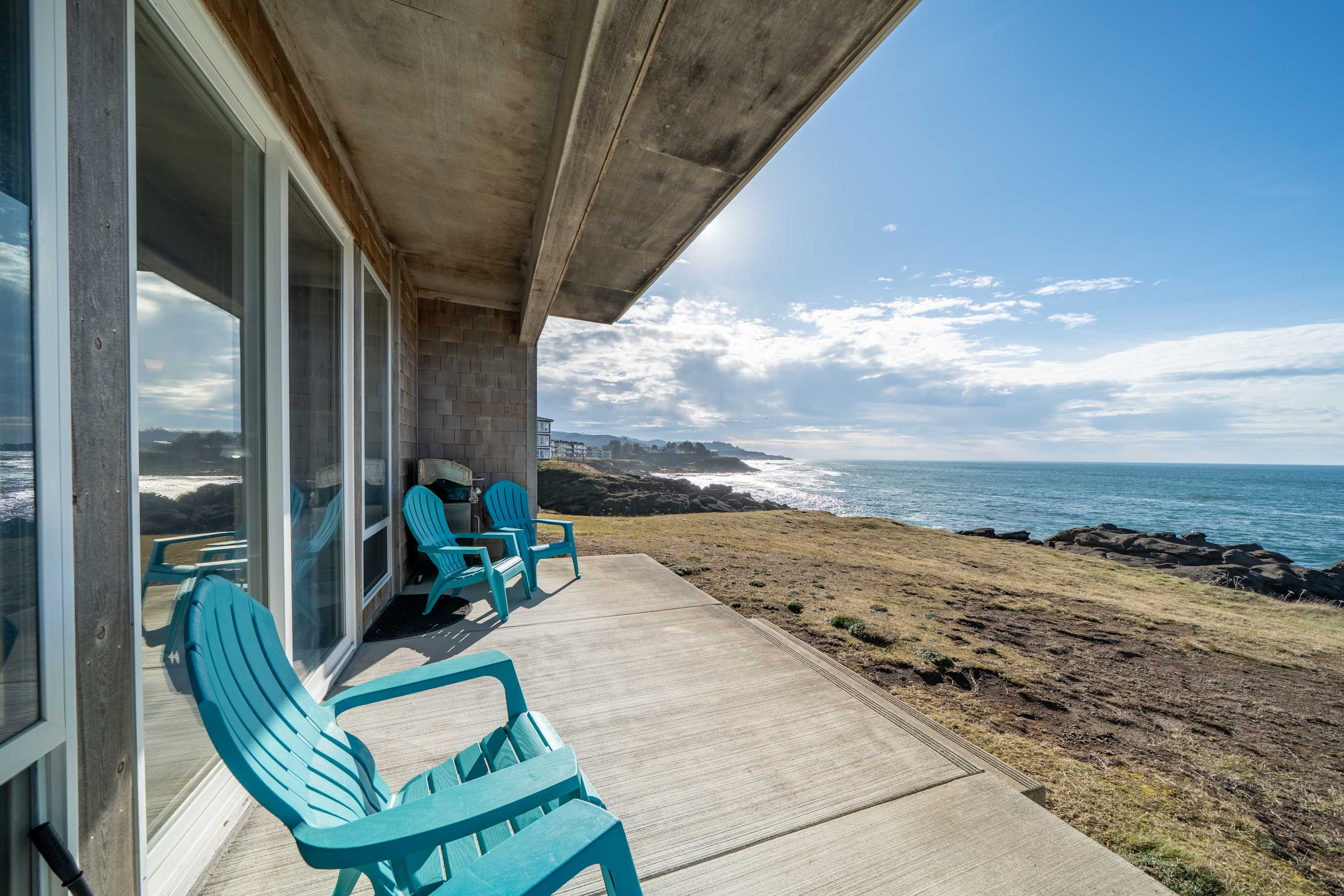 Oceanfront, Whale Watching, Pool | Thundering Sea