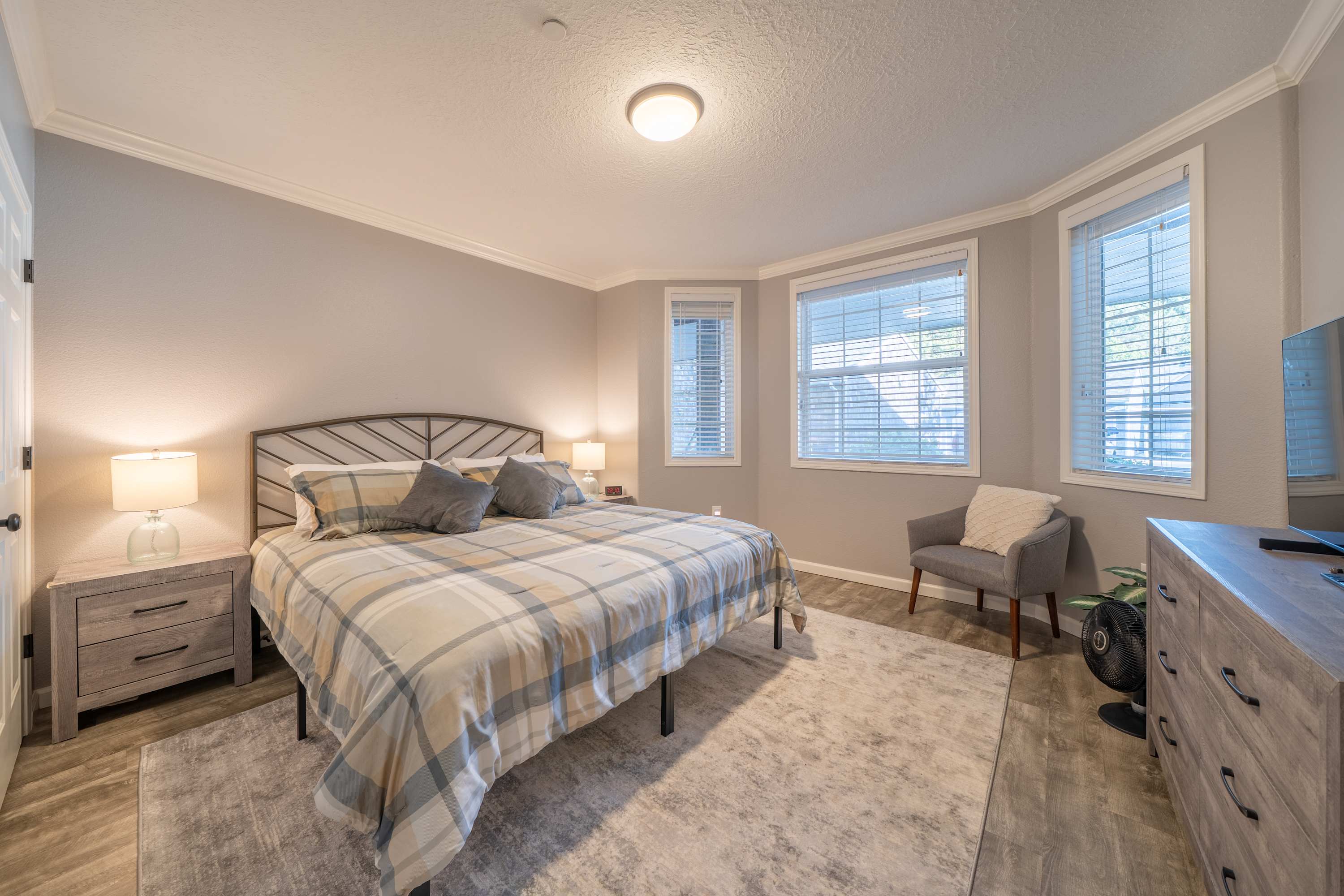 Oceanfront, Whale Watching, Pool | Thundering Sea