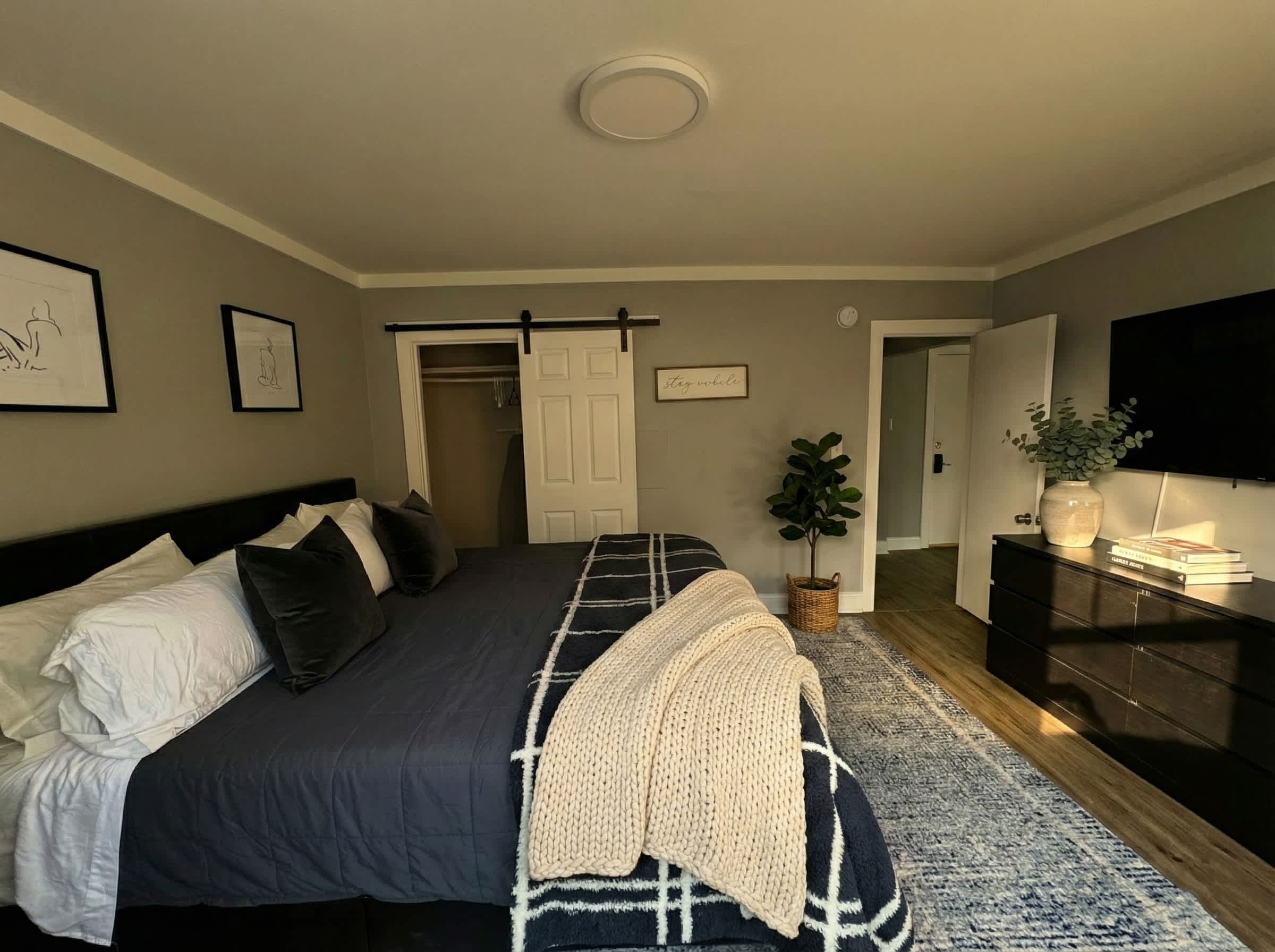 The Grayson at Park Place - Historic Charm Meets Modern Comfort 6