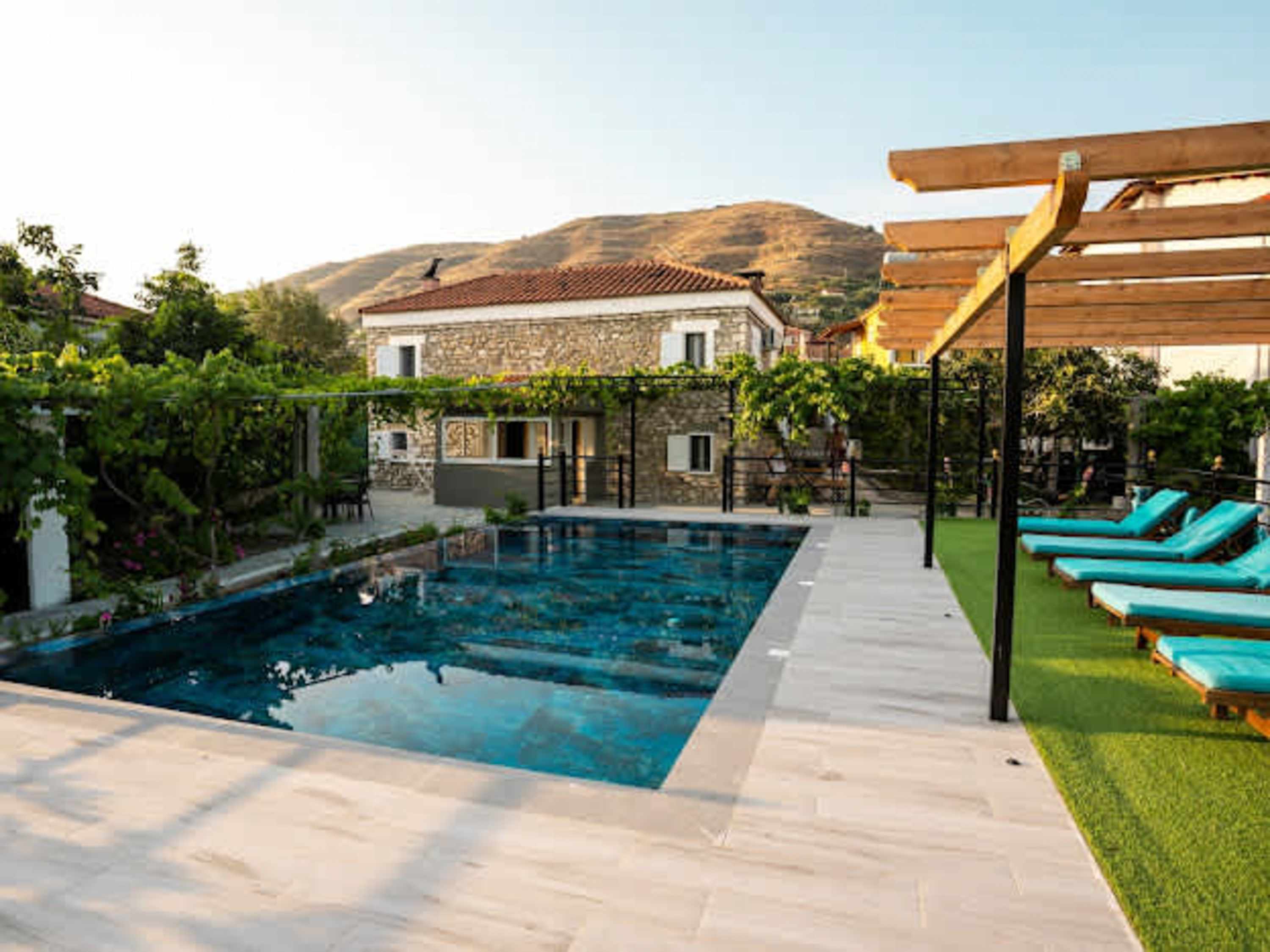 Filippos Traditional Villa - Pool & Garden Gem — Finiq, Vlorë County — vacation rental