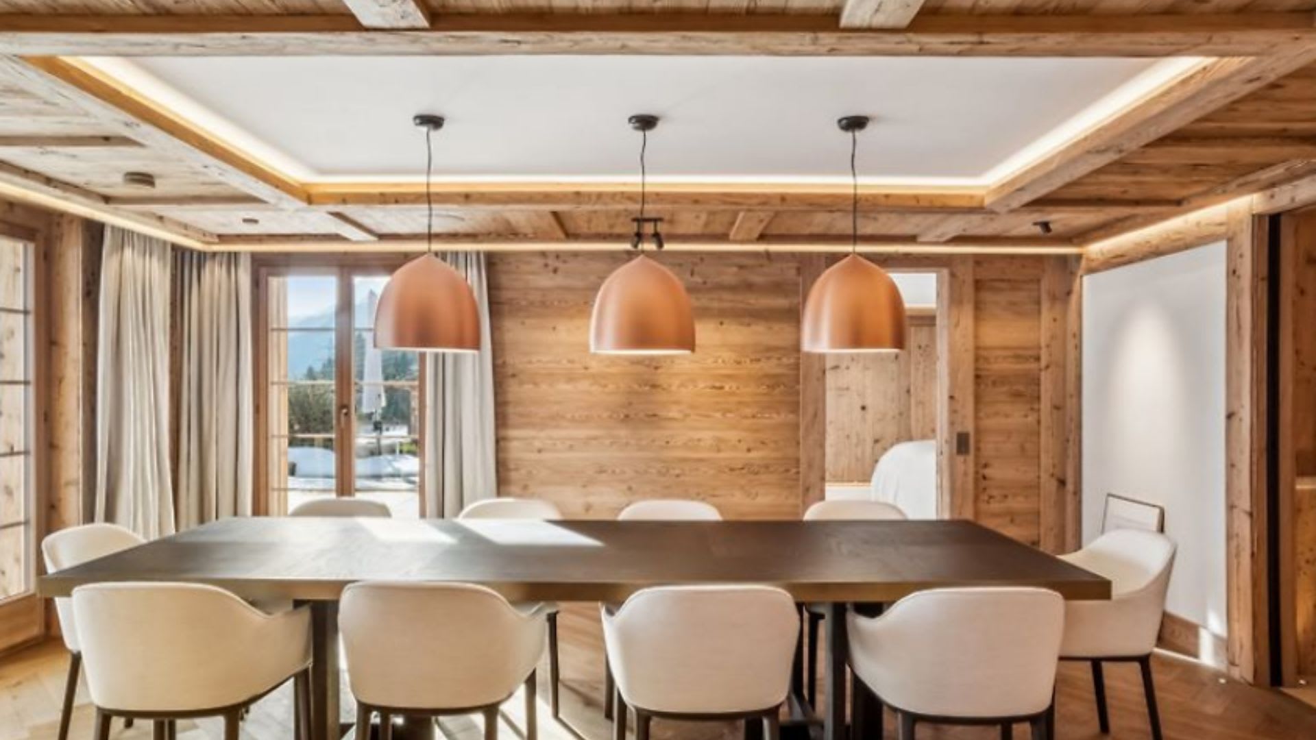 GST224 Alex Expansiv