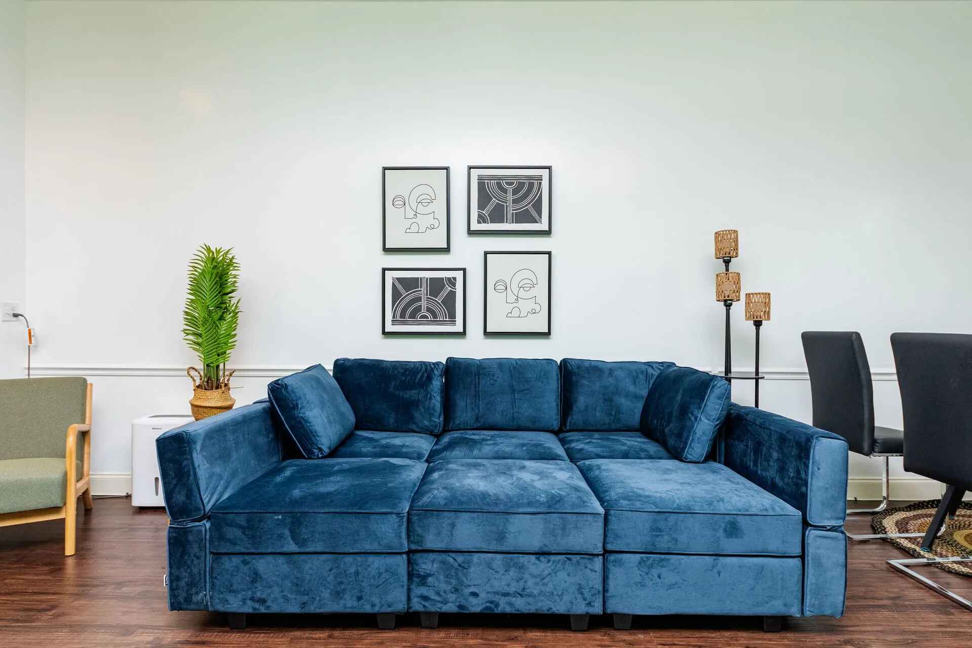 30A Inn Suites Signature Queen Studio 5 12