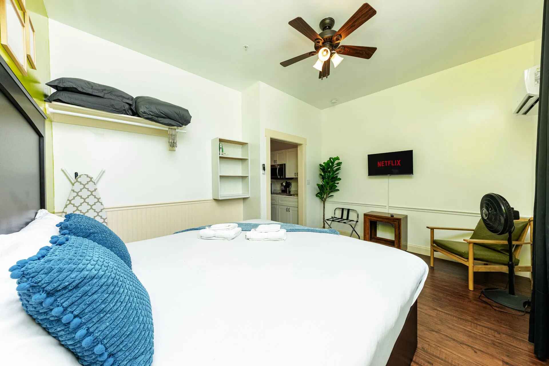 30A Inn Suites Studio King Suite 4