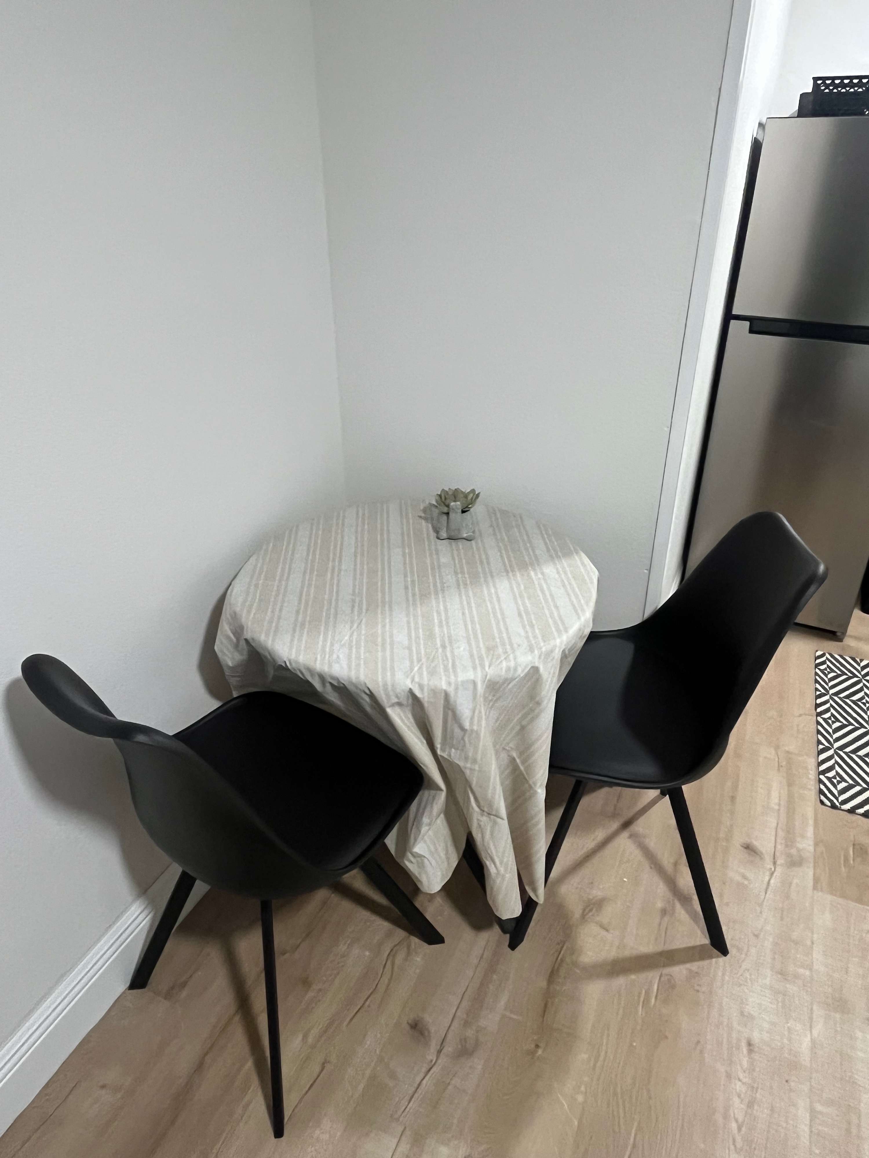 Cozy Ground Floor Studio Near Disney