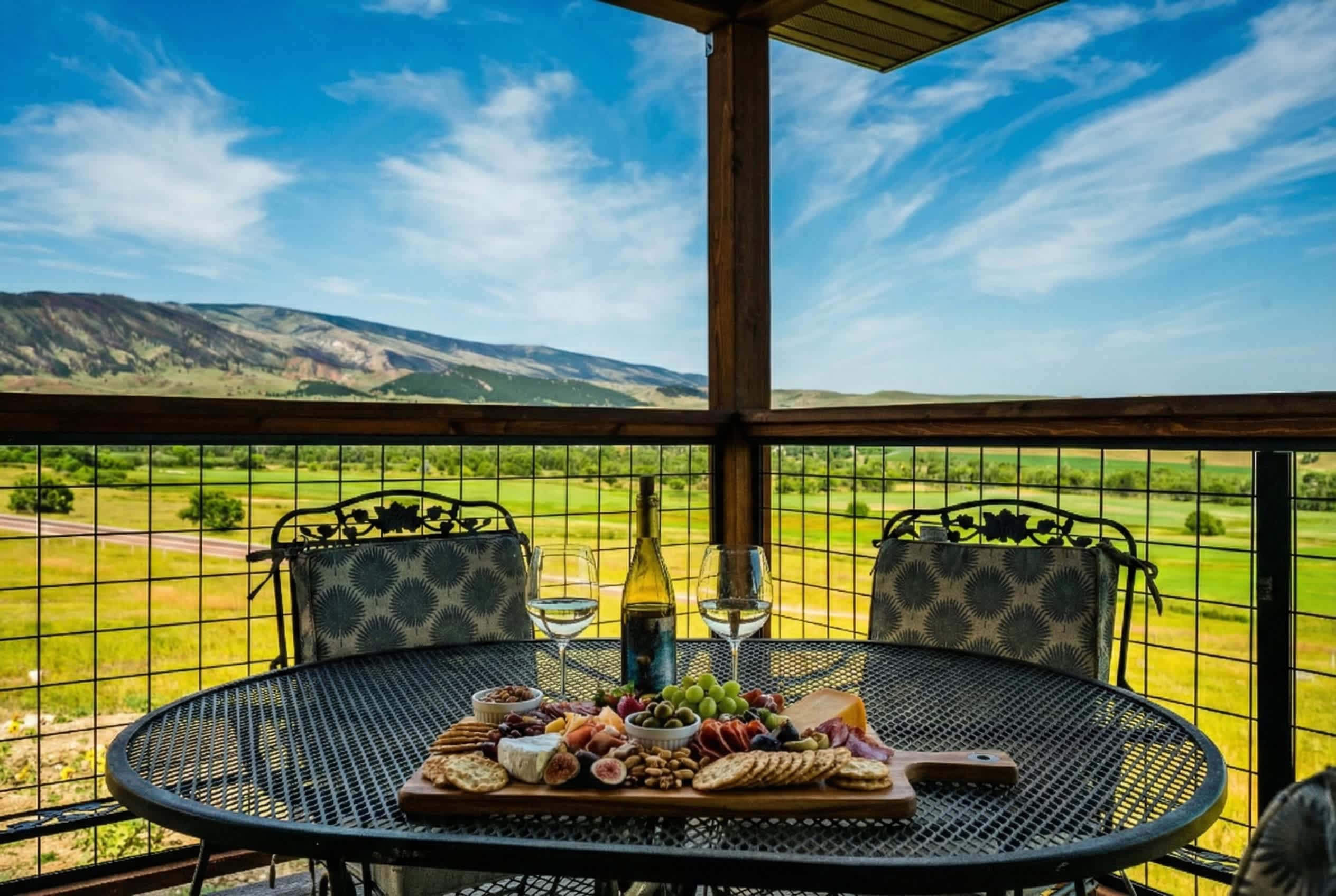 Rachael's Place | Mountain Views, Adventure Base — Dayton, WY — vacation rental