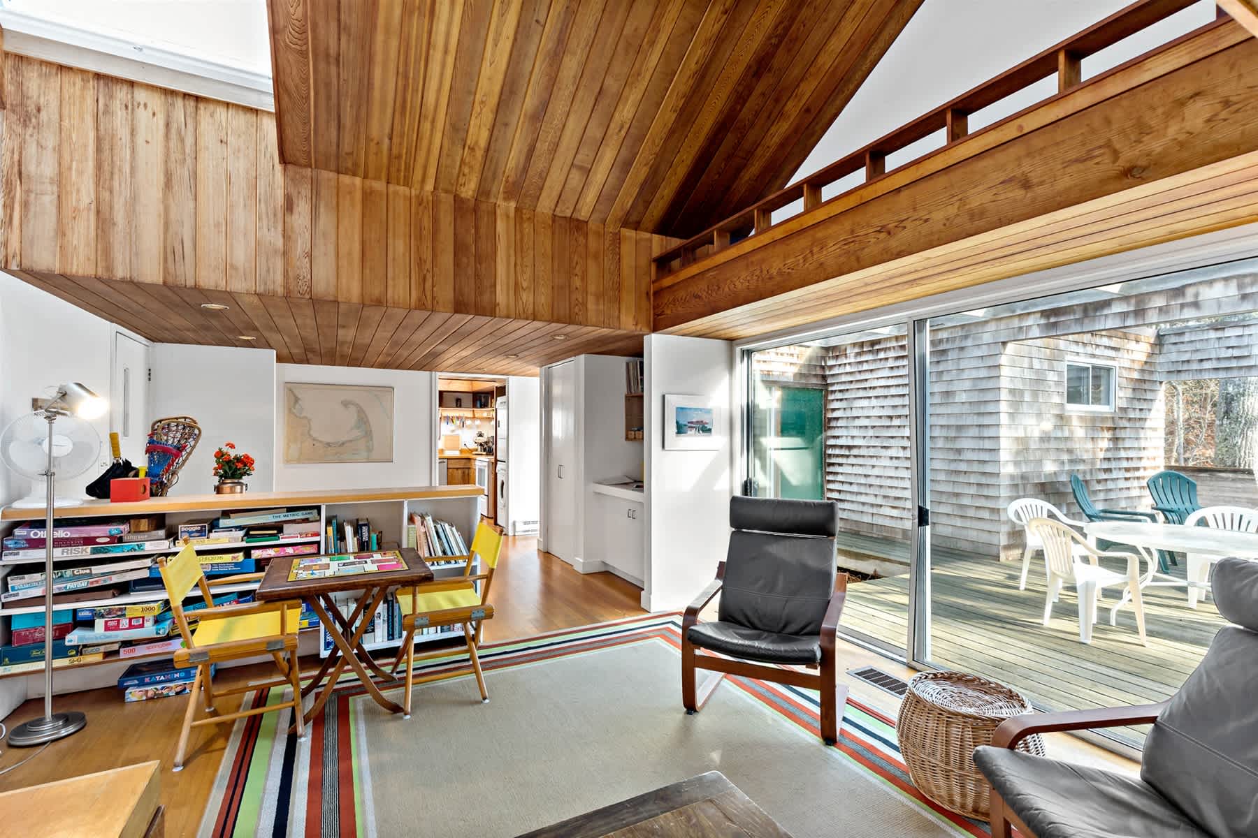 New 2026 Expansive Modern Estate with Main Guest House on 3 Wooded Acres 4