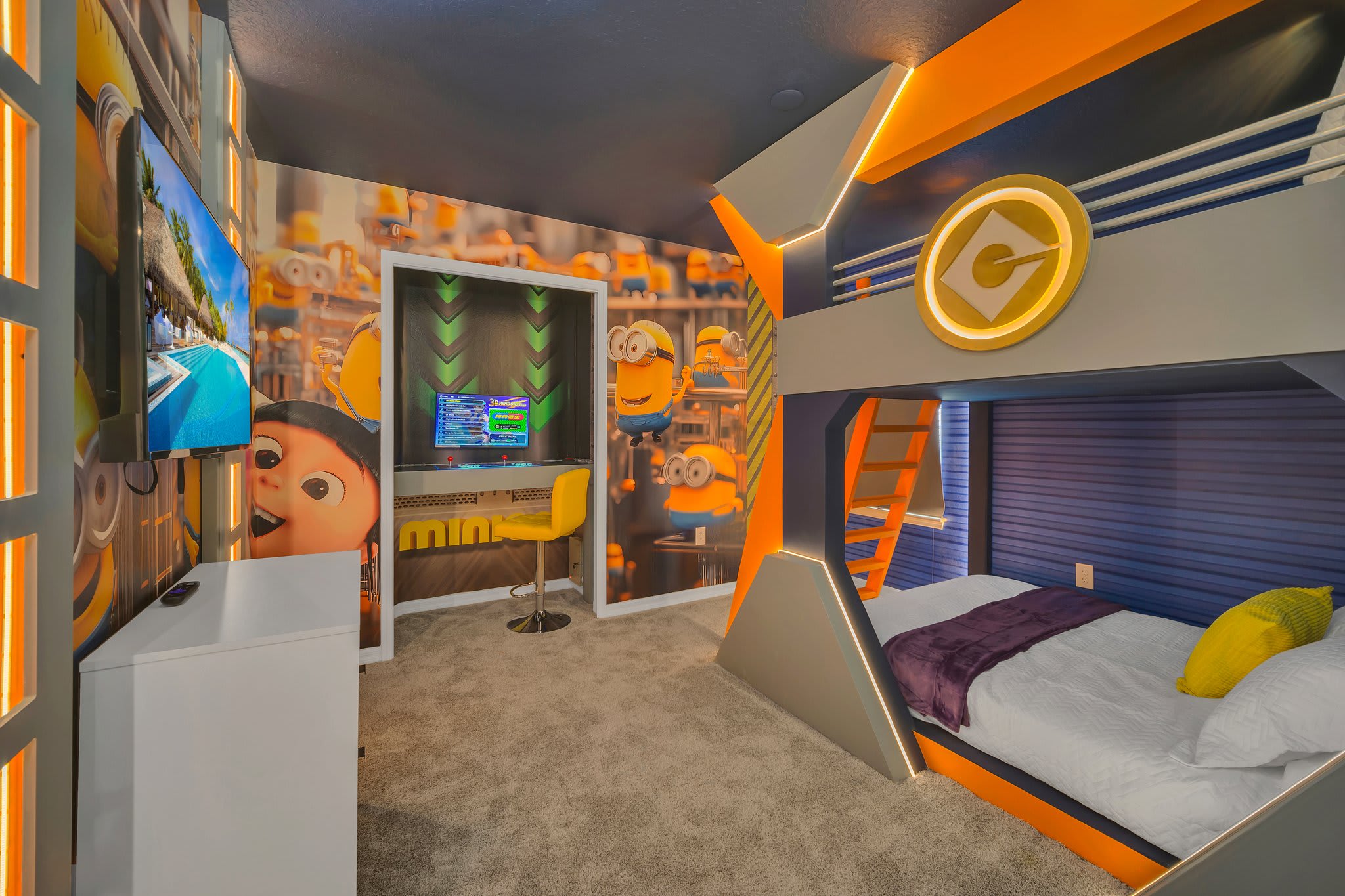Family resort home w/ Avatar & Mario themed spaces