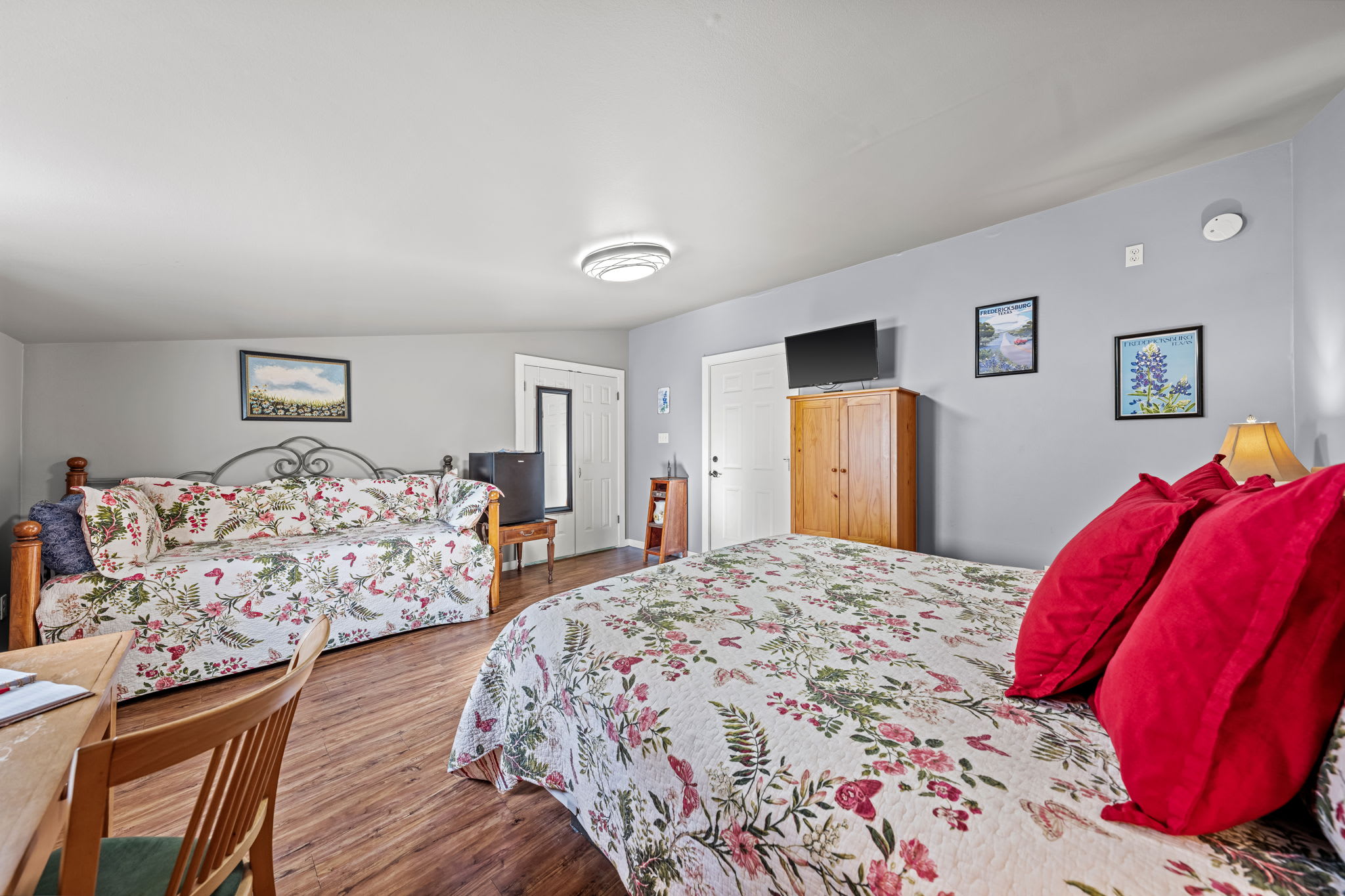 Texas Wildflower - Close to Luckenbach — Fredericksburg, TX — vacation rental