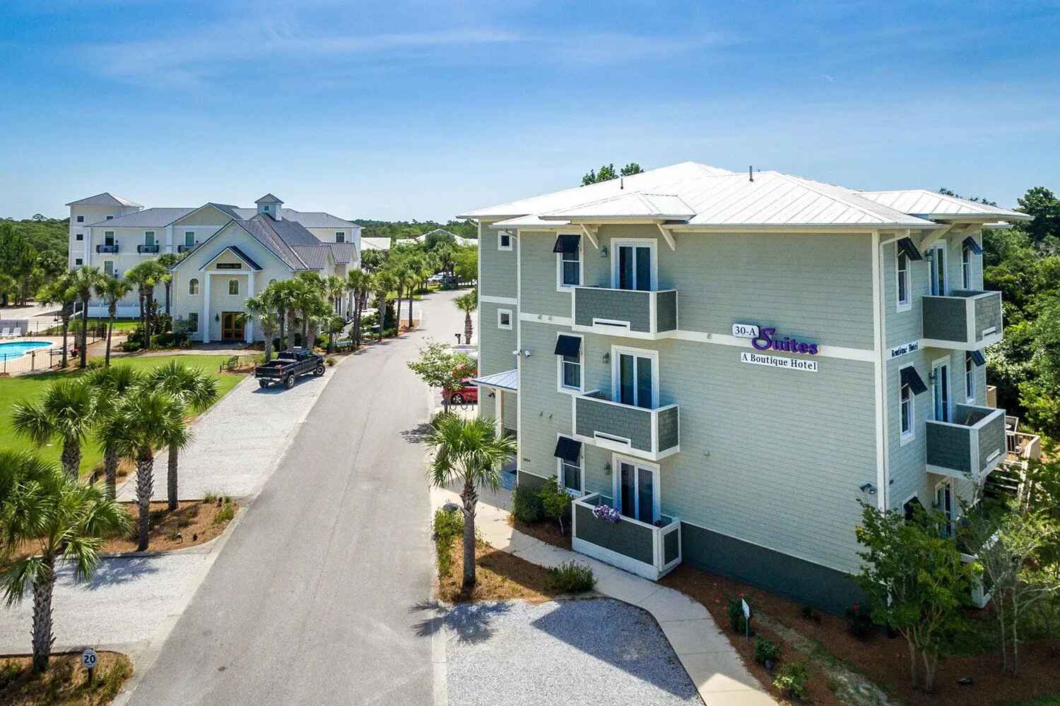 30A Inn Suites Signature King Suite 205 | Photo 20