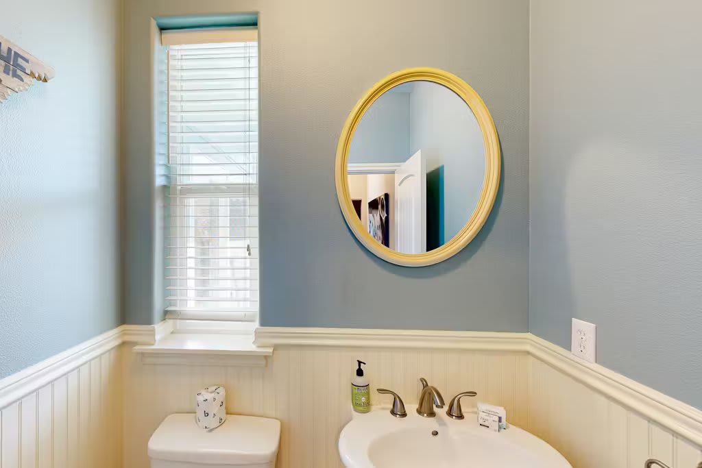 Riverfront Home, 3 Blocks to Beach | Canal Cottage