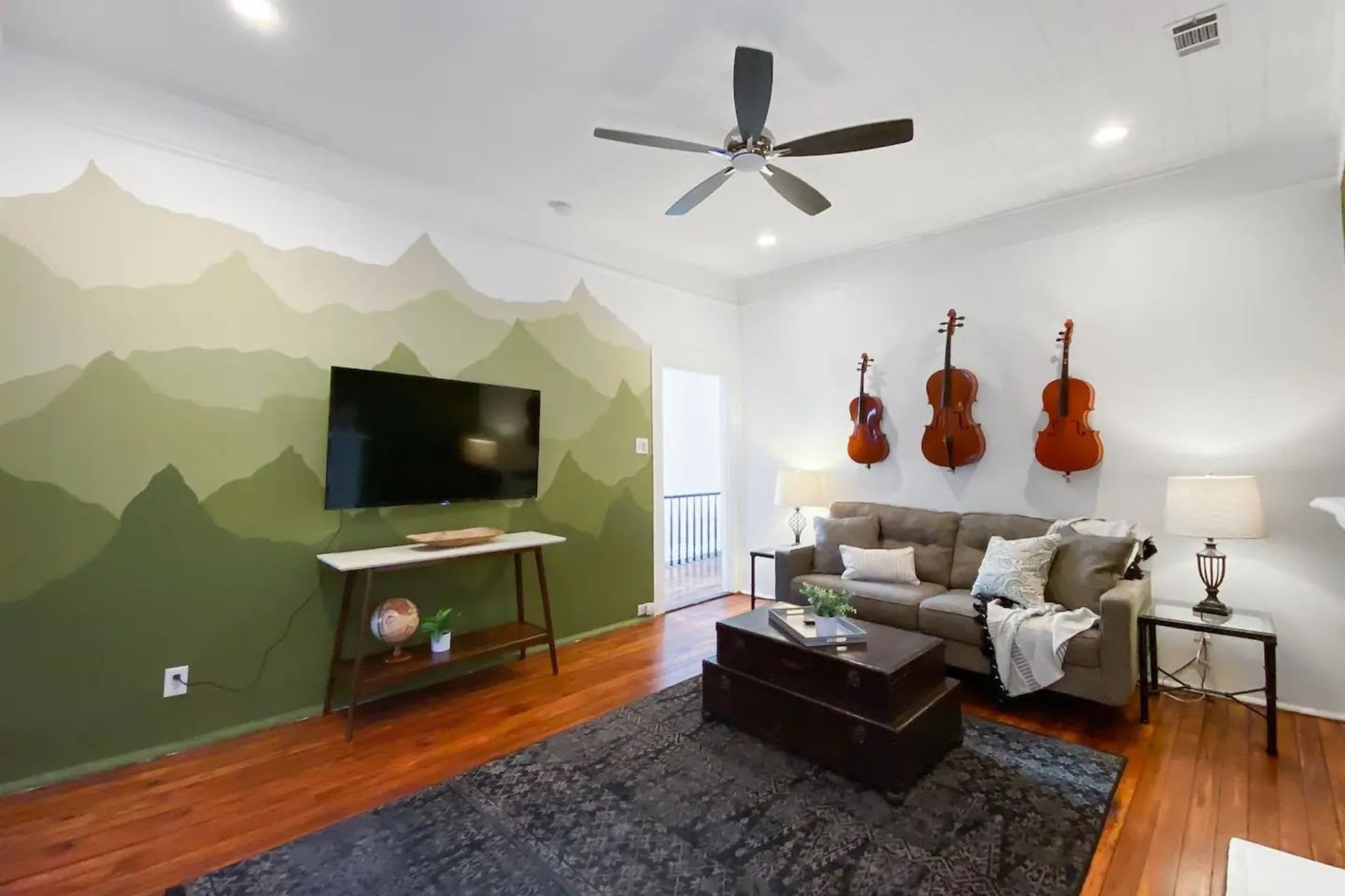 The Forsyth Victorian Gathering House - Sleeps 19! β Savannah, GA β vacation rental