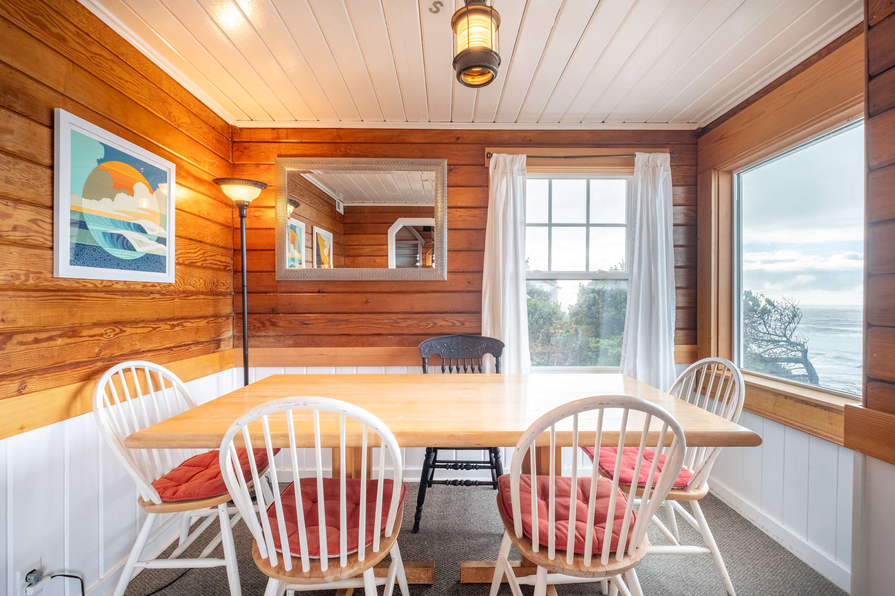 Ocean + Beach + Hot Tub | Nelscott Anchor House