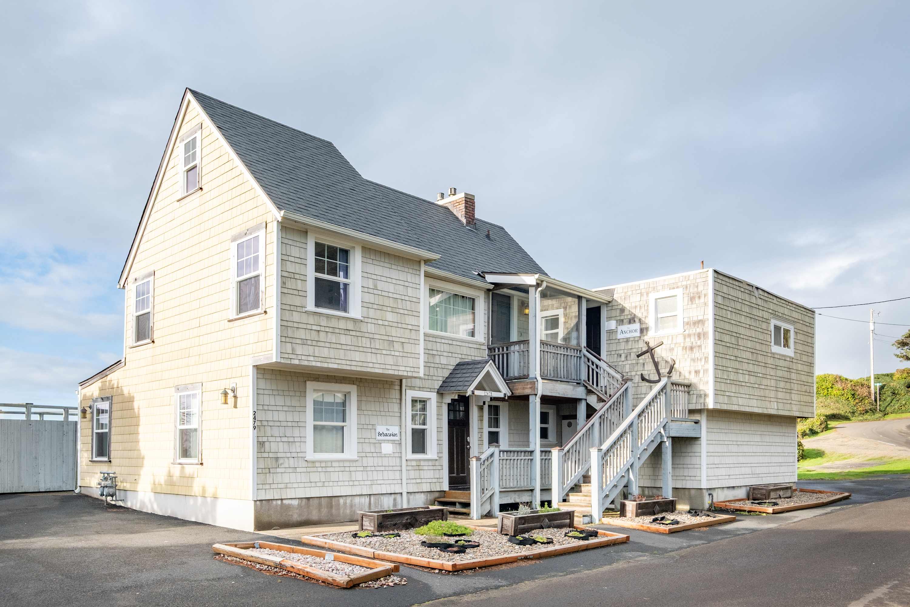 Ocean + Beach + Hot Tub | Nelscott Anchor House