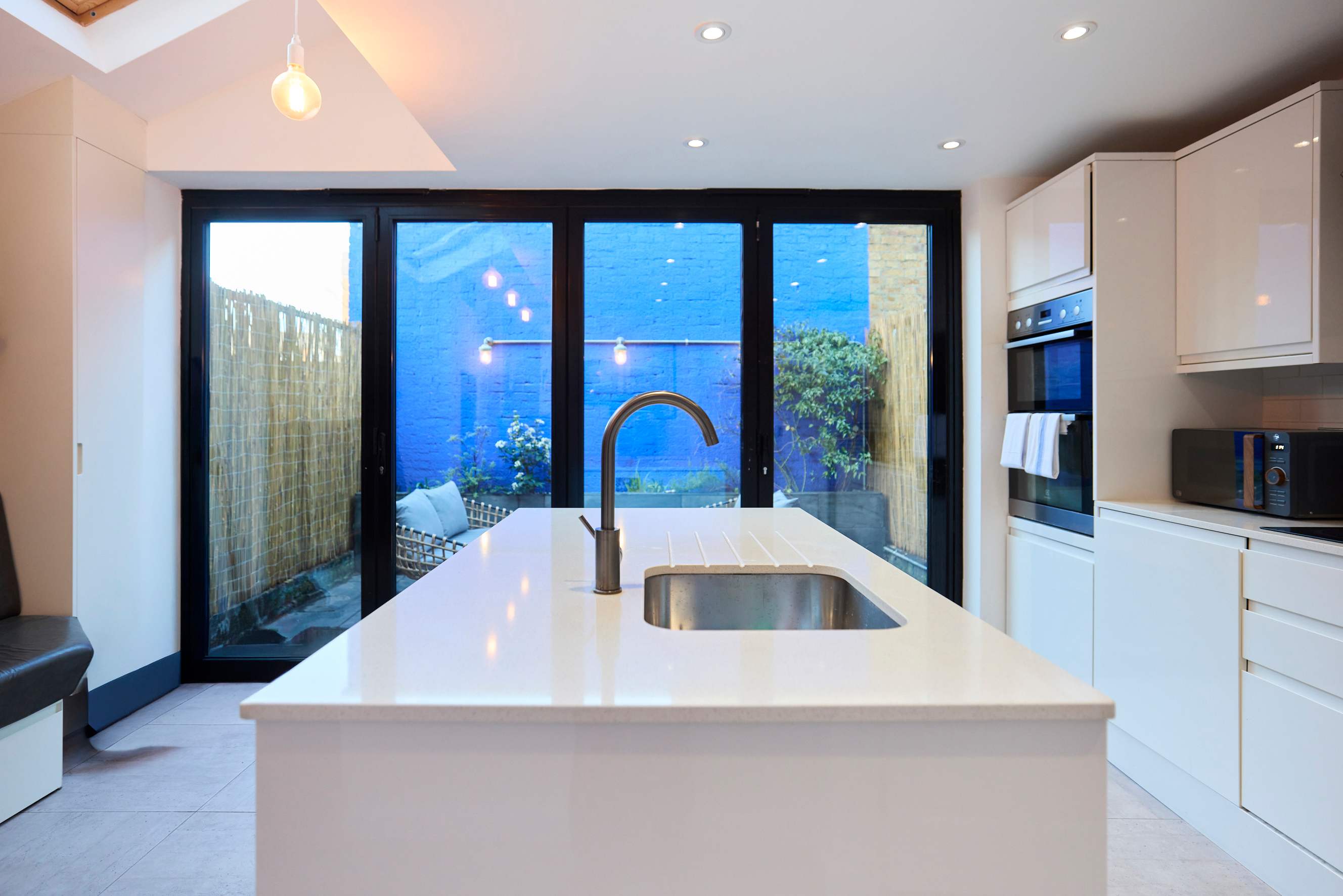 View Behind the Blue Wall in John Campbell Road 22 N16 8JZ Behind the Blue Wall in John Campbell Road 22 N16 8JZ - Property image 16 - VivreStays