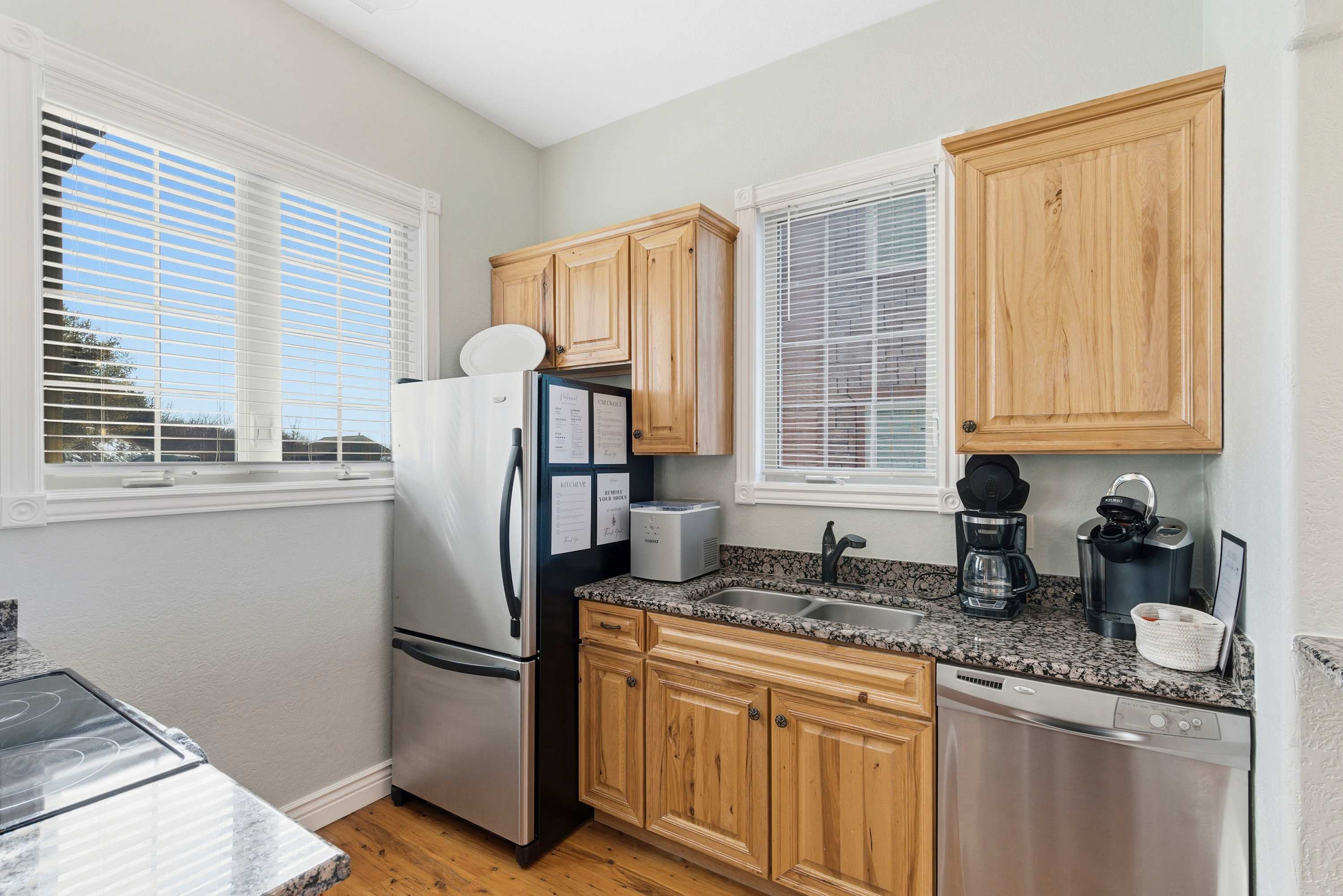 The inviting kitchen is well equipped for an unforgettable getaway​