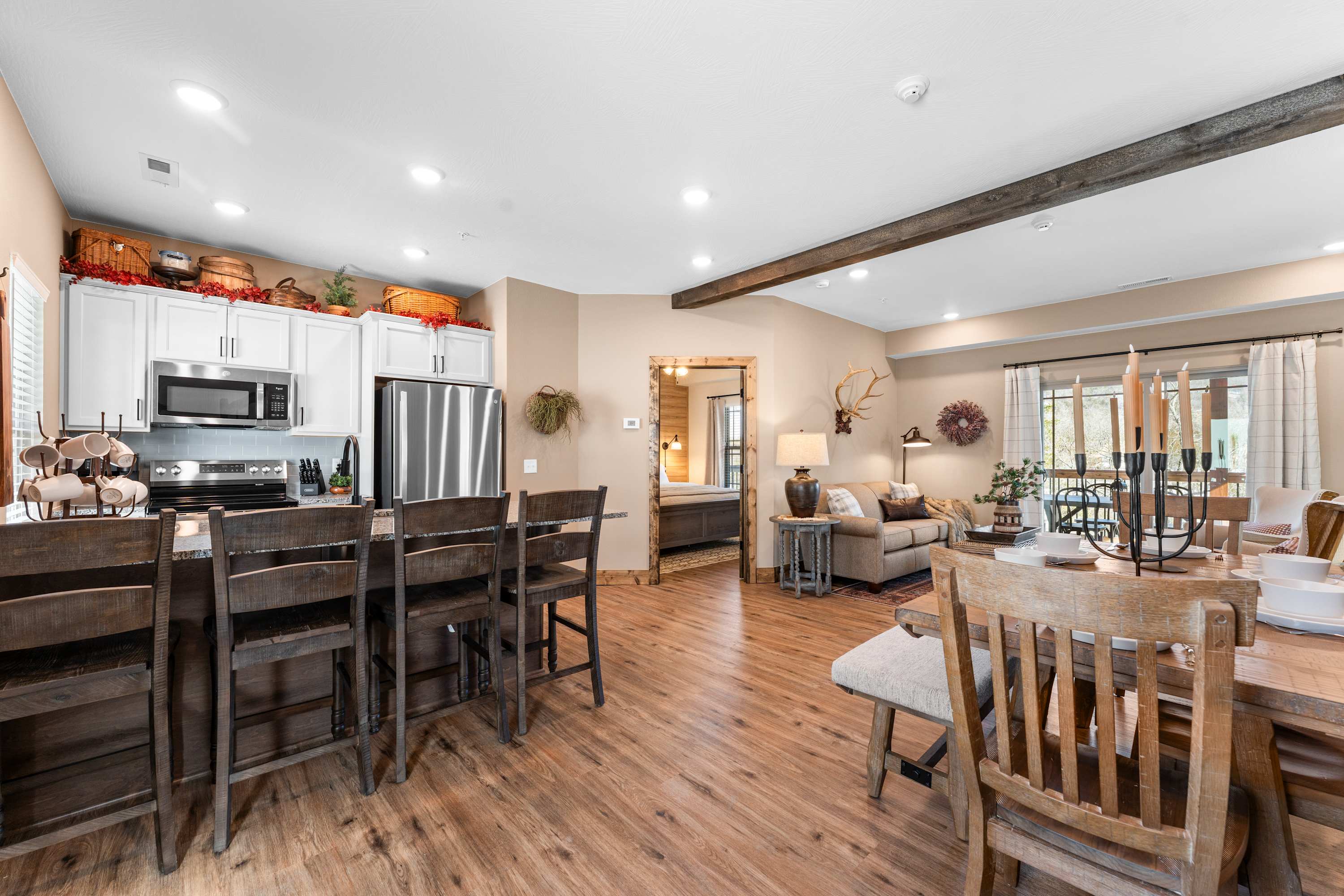 Enjoy the breezy, open flow of the main living spaces​