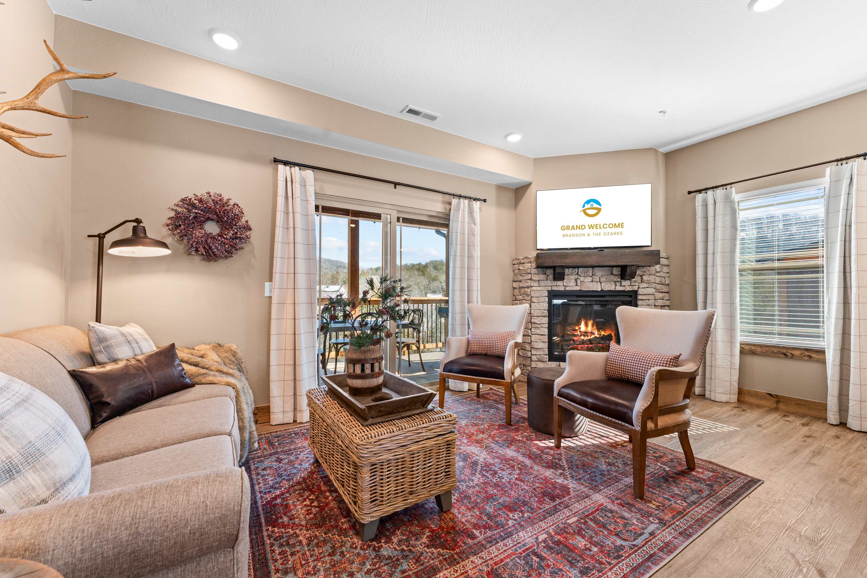 Timberline Hideaway with Hot Tub