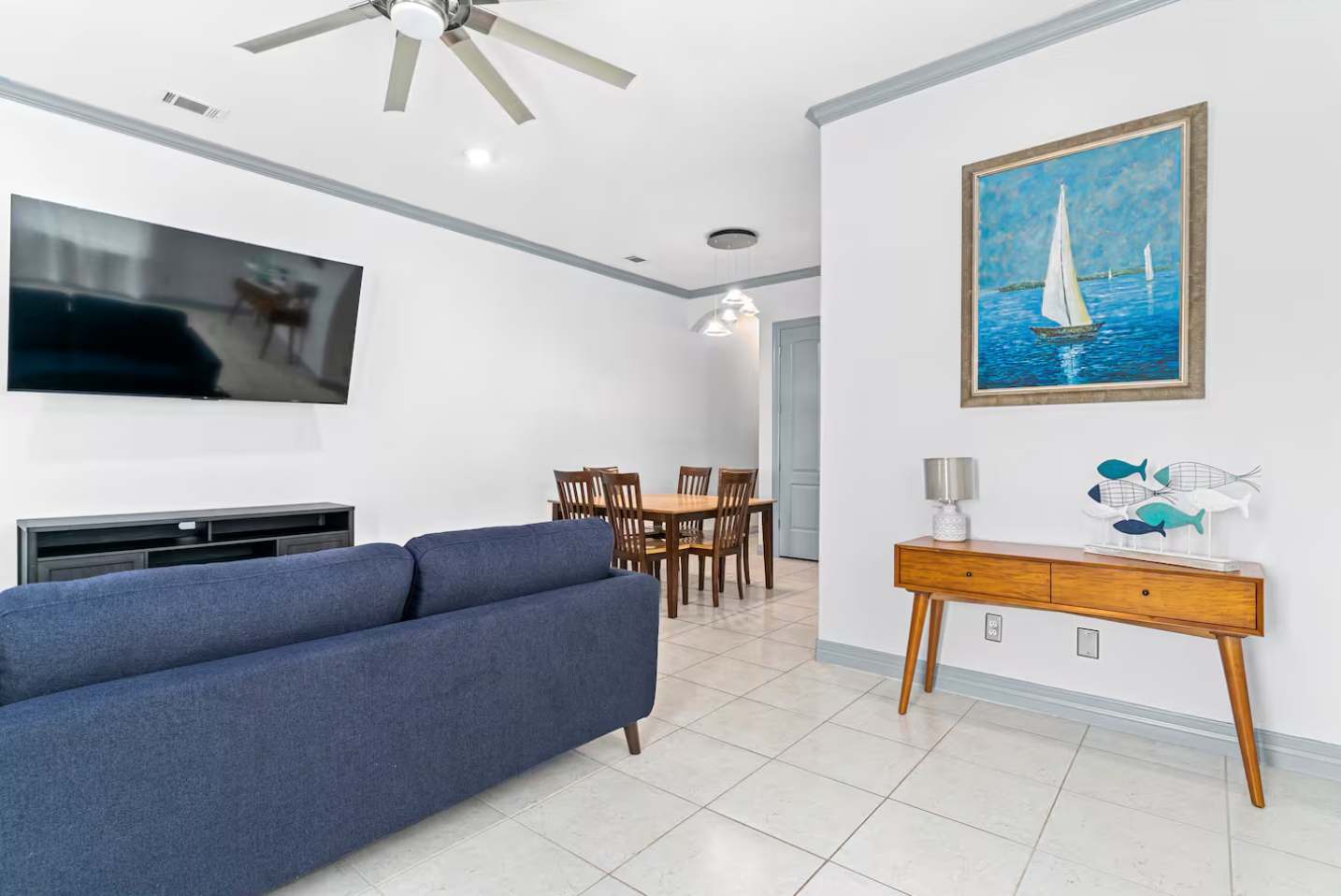 Modern Beachside Condo w Pool South Padre Island 6