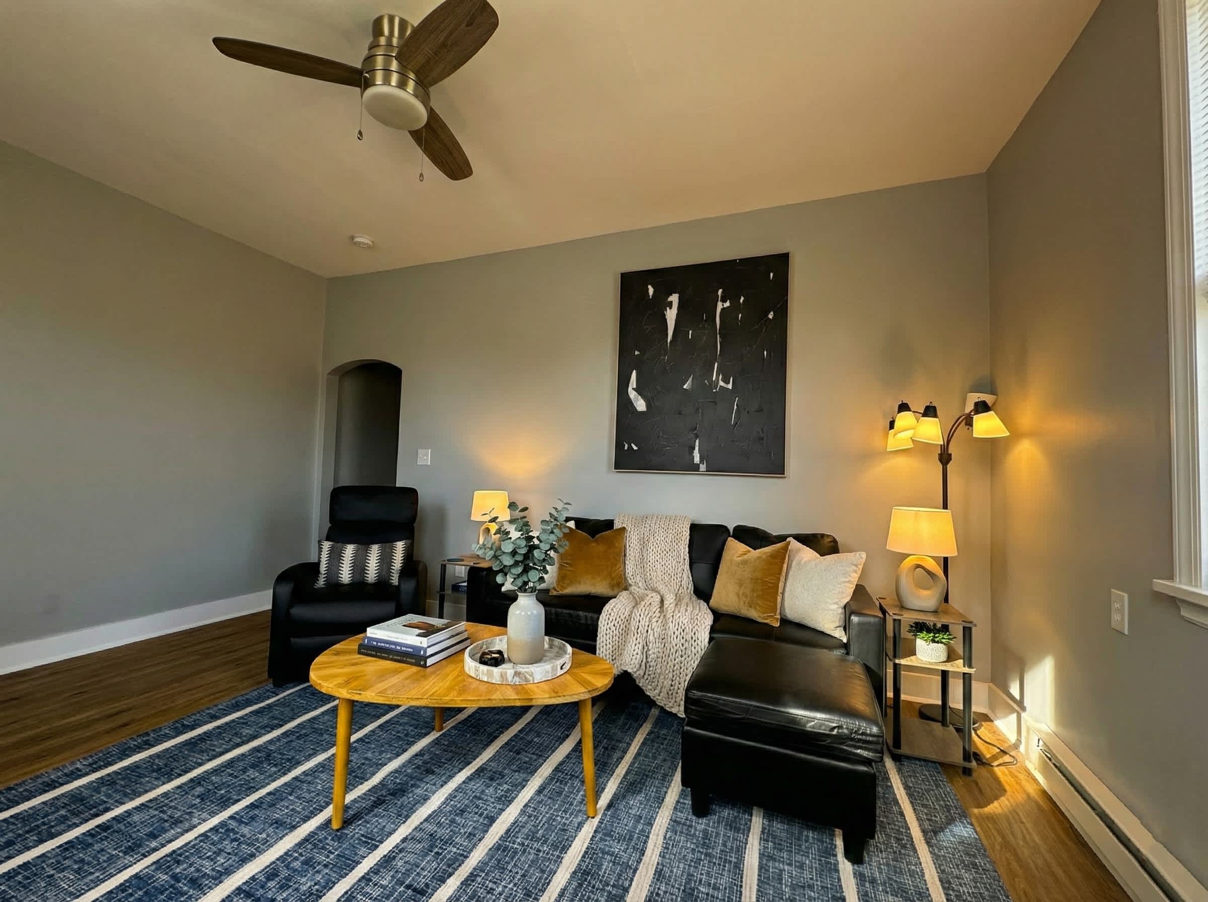 Spacious Historic King Suite