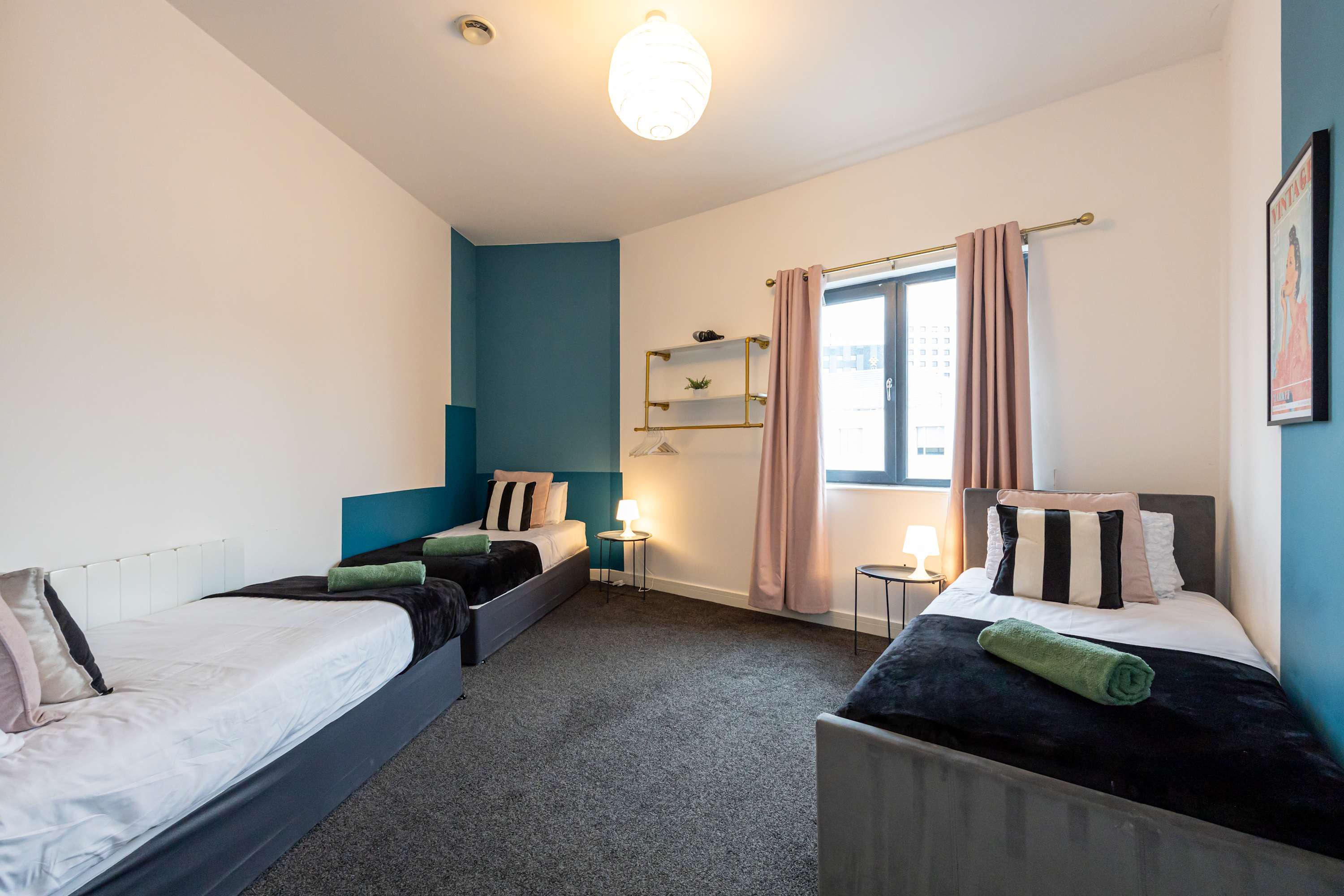 Spacious 2 bed apt near Media City and Old Trafford in Quay House M5 3NR - Property image 12 - VivreStays