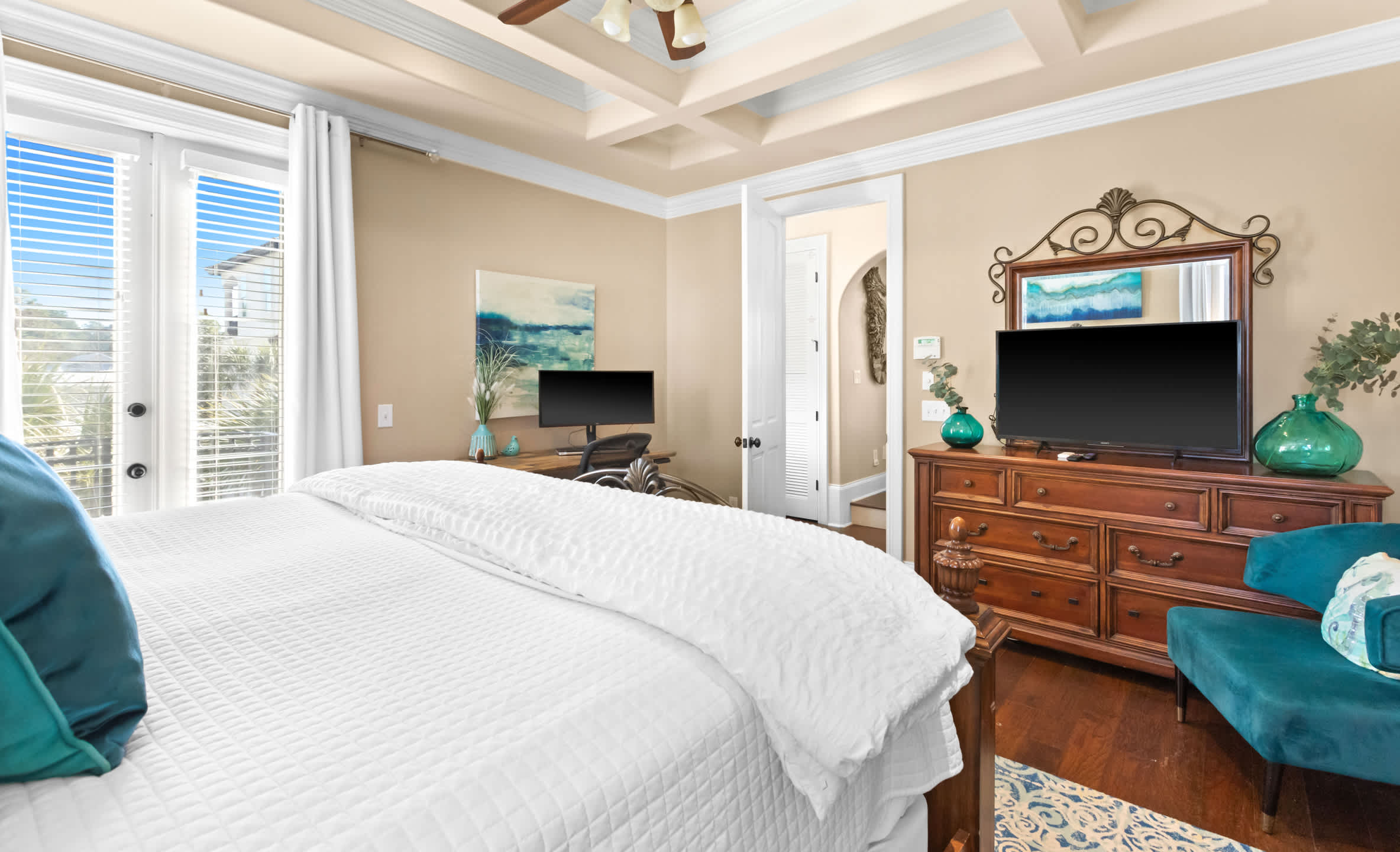 Private Pool in a Gated Community 41