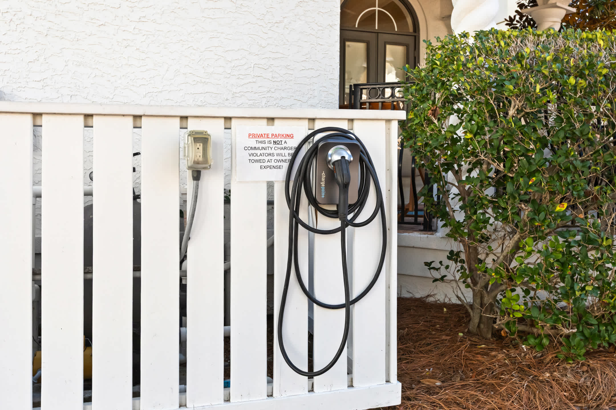 Private Pool in a Gated Community 6