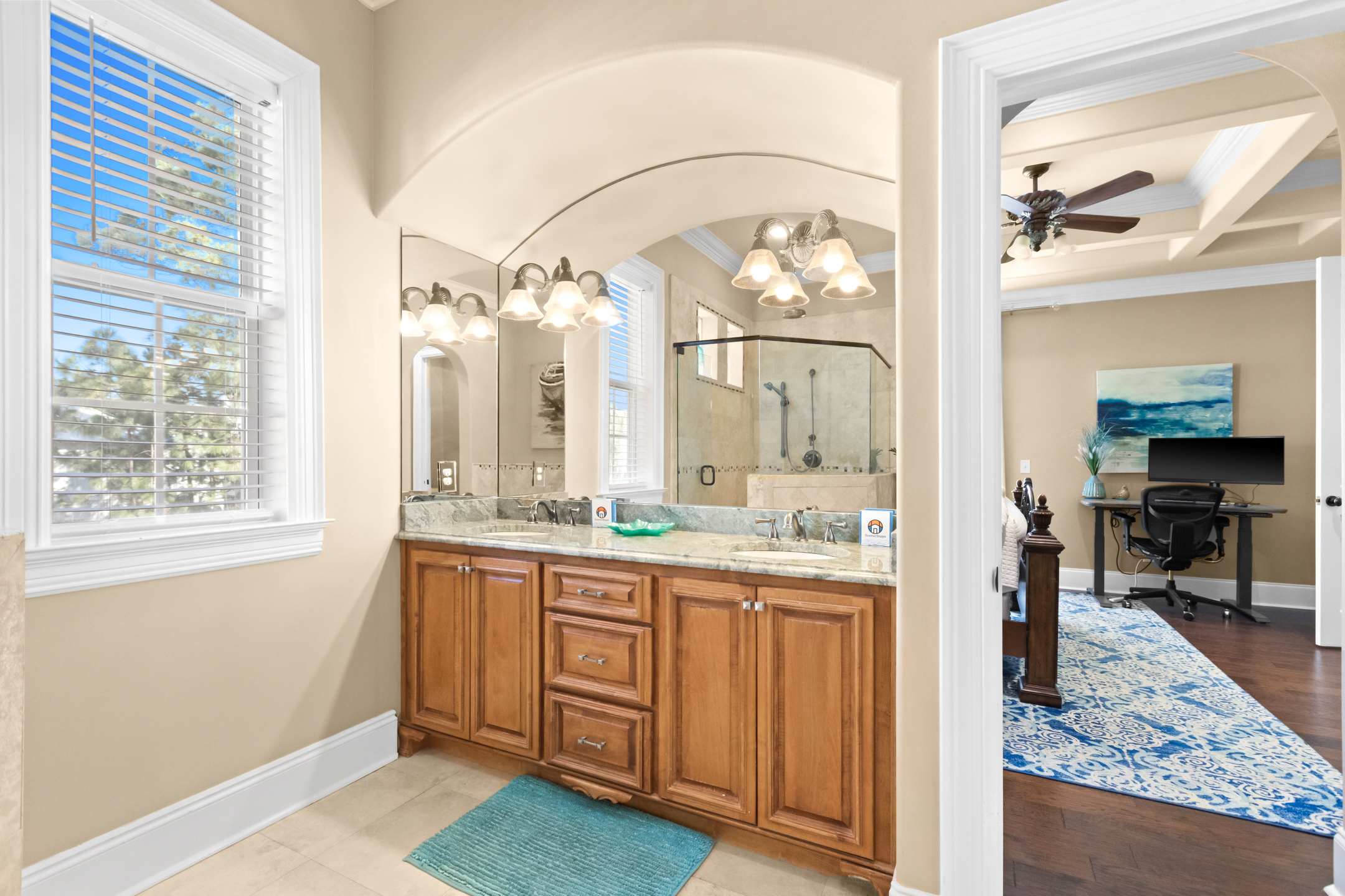 Private Pool in a Gated Community 44