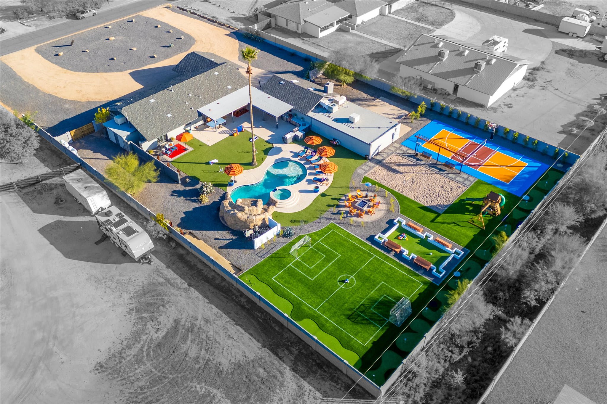 The Most Epic AZ Backyard Experience | Sleeps 20 — Phoenix, AZ — vacation rental
