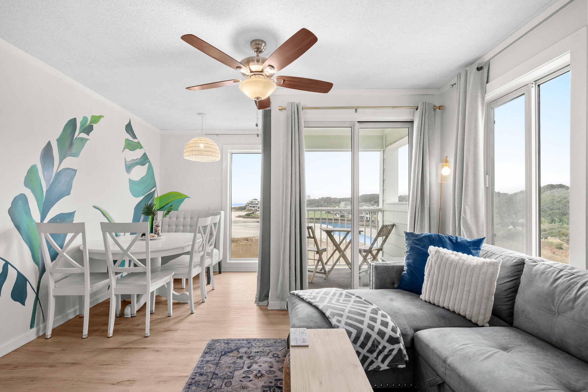 Sands Beach Club 409 Ocean View