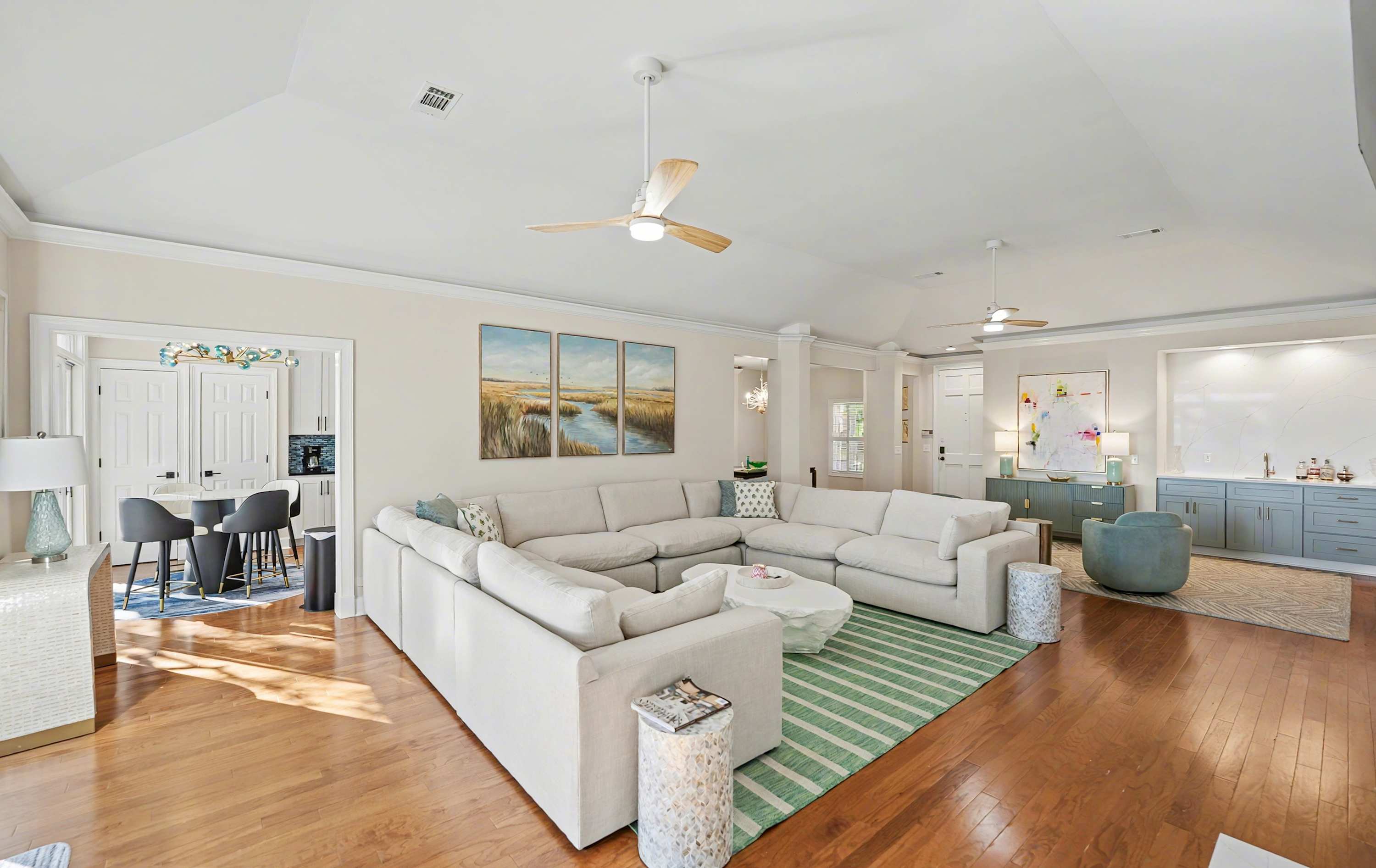 Main Living Room with Access out to Back Deck 