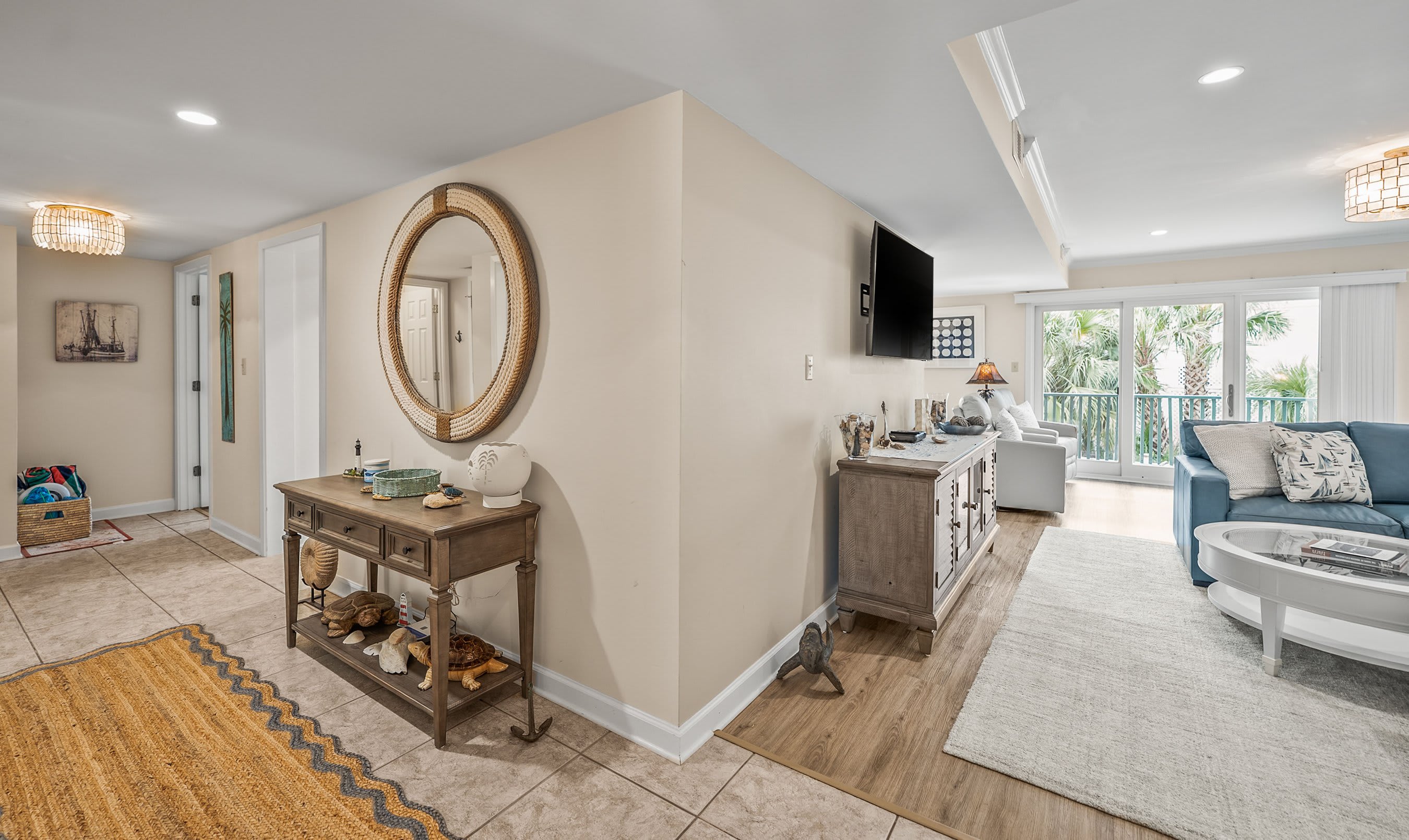 Entry way into living area