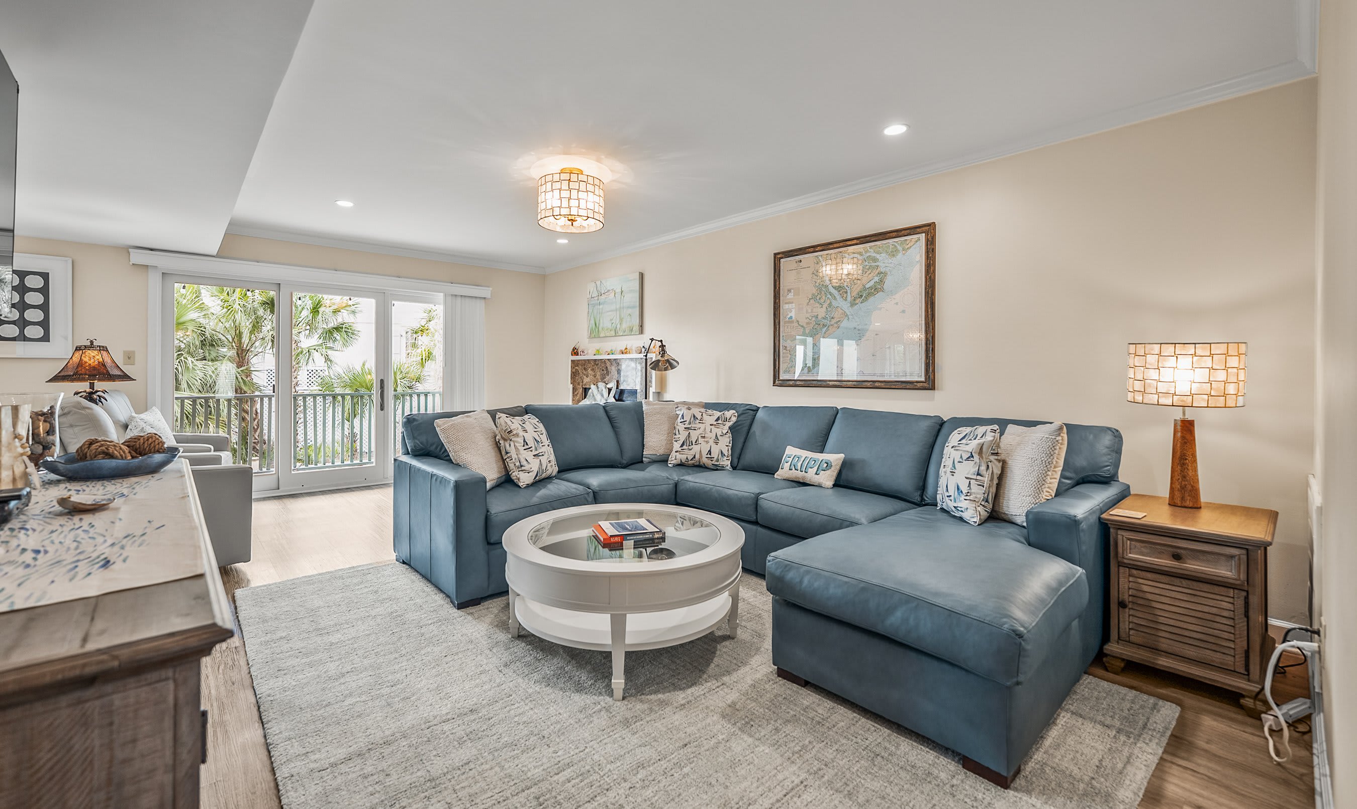 Comfortable living room 