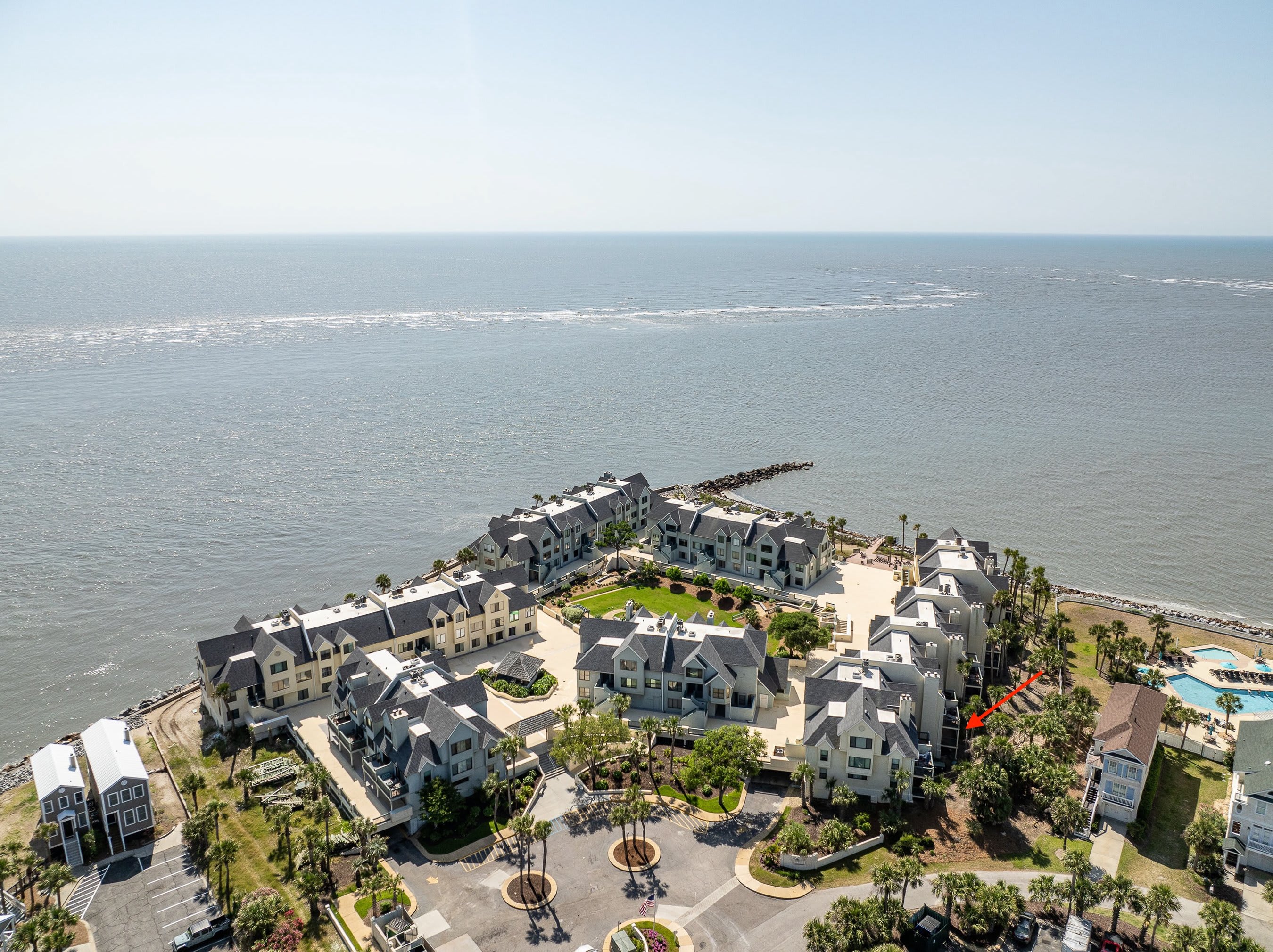 660 Newhaven | Photo 36