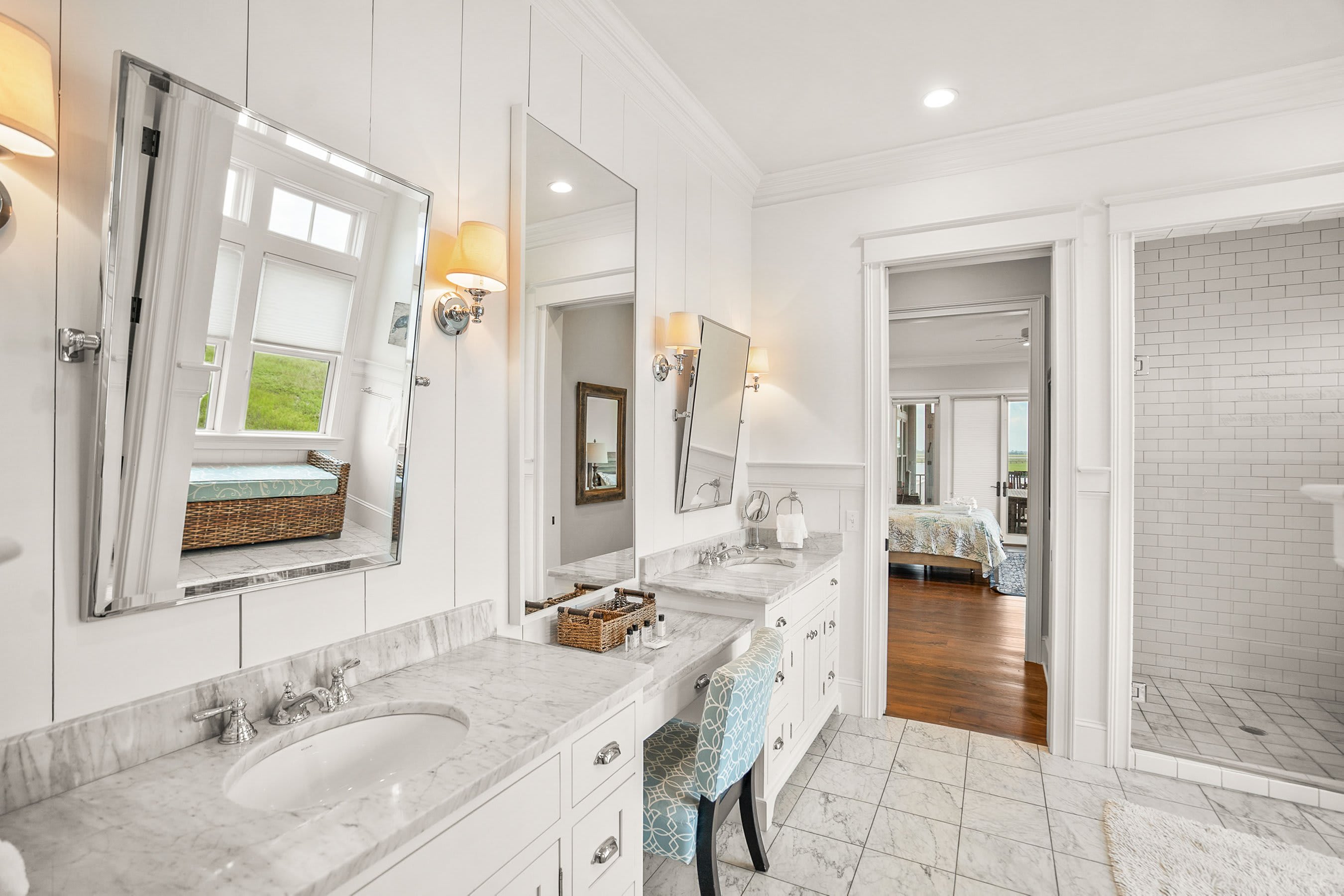 Primary En Suite Bathroom