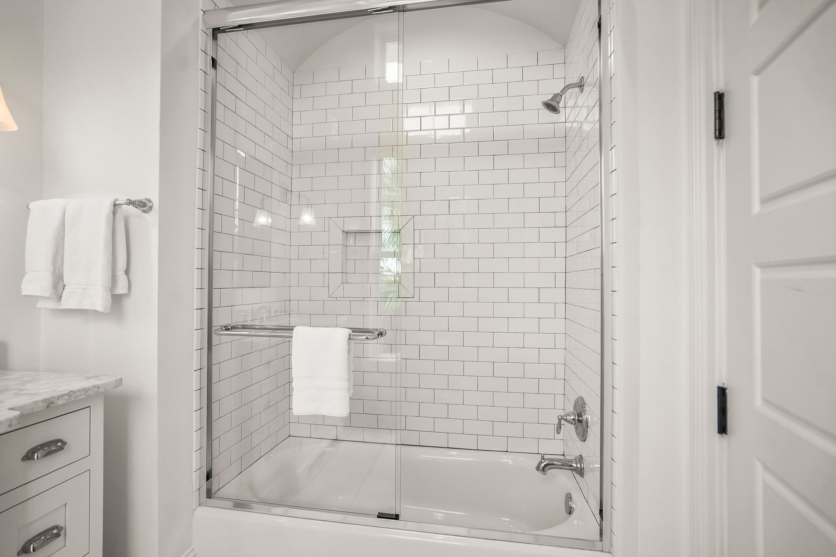 Guest Bedroom En Suite Bathroom with Shower