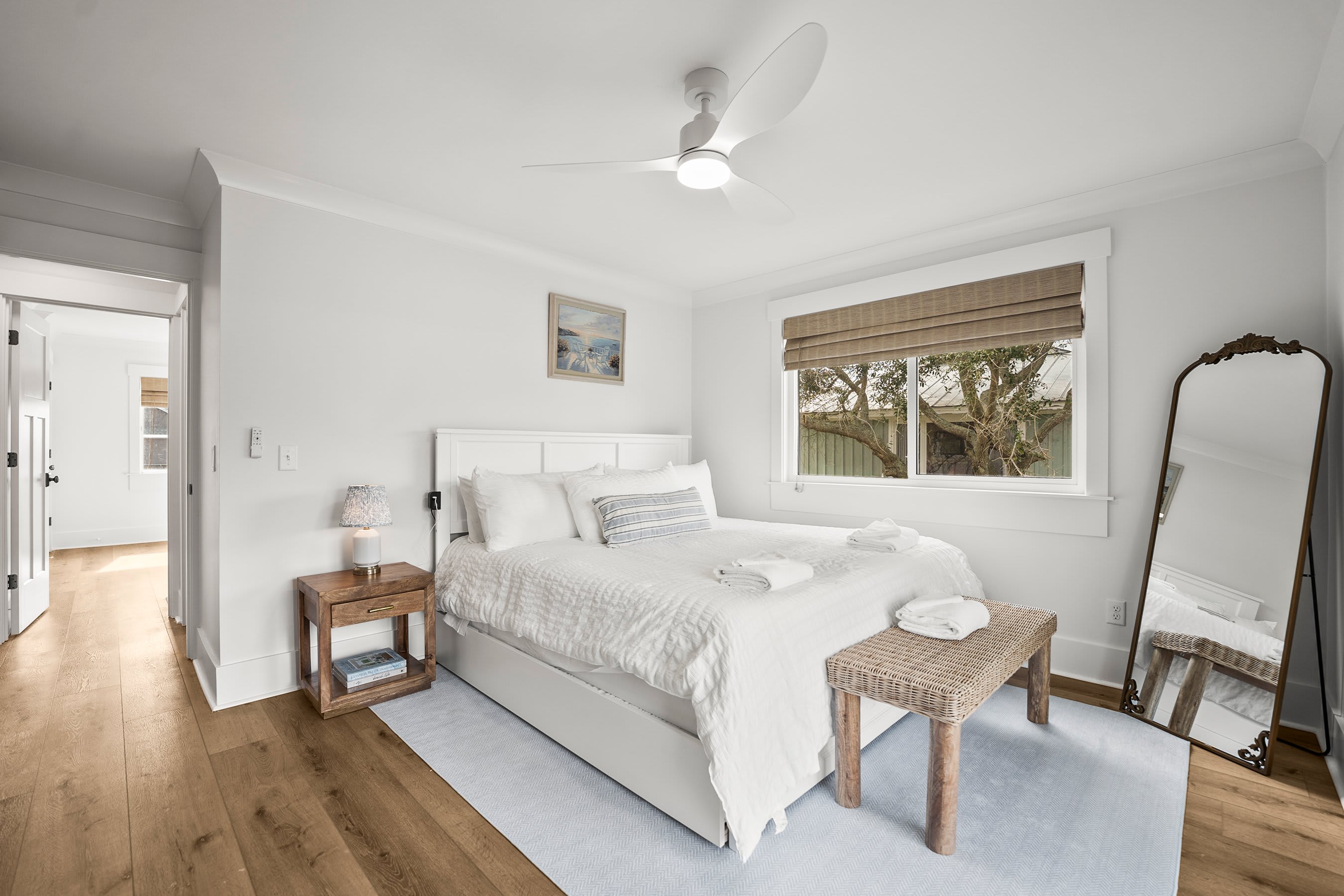 King Bed with Trundle 