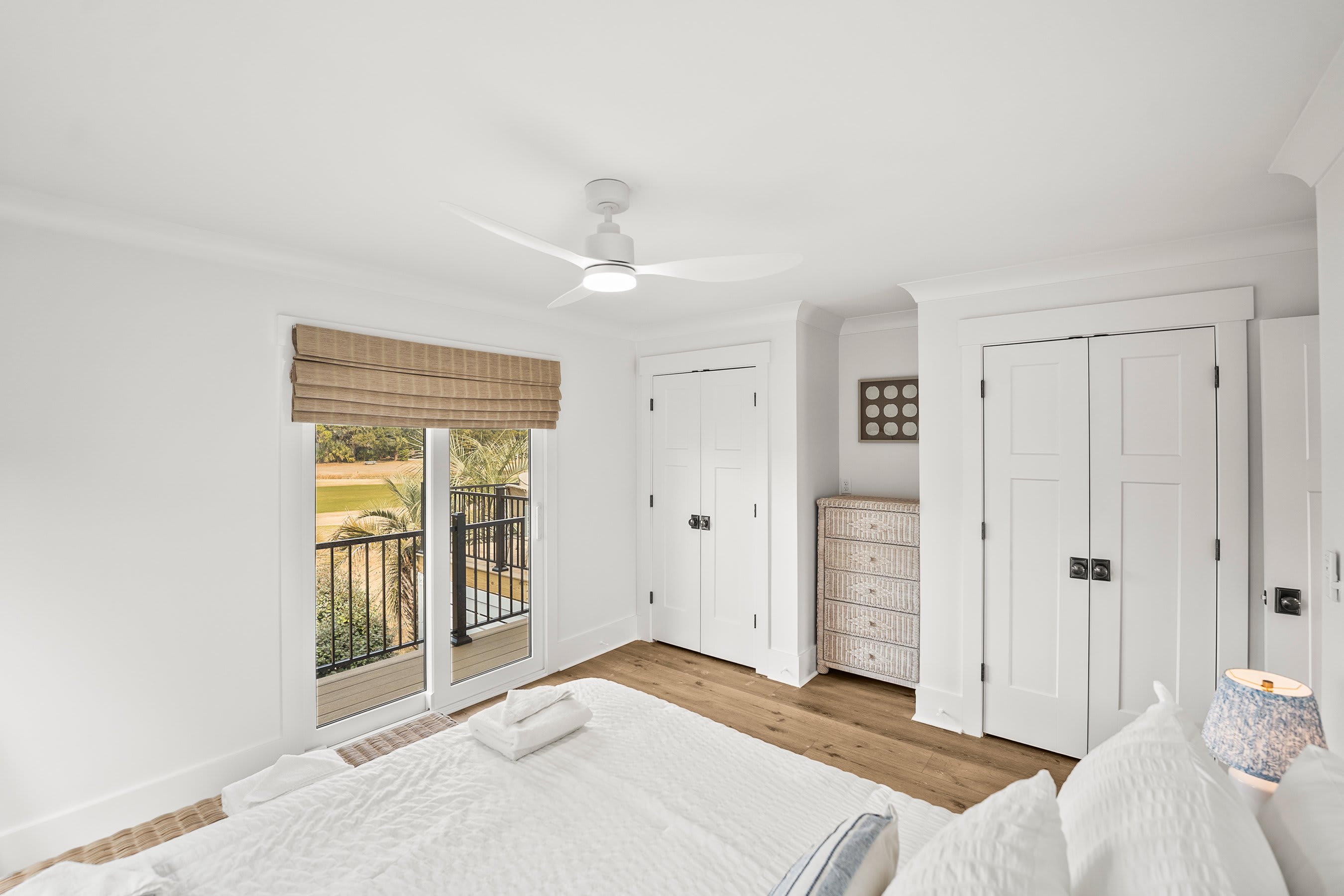 King Bed with Trundle 