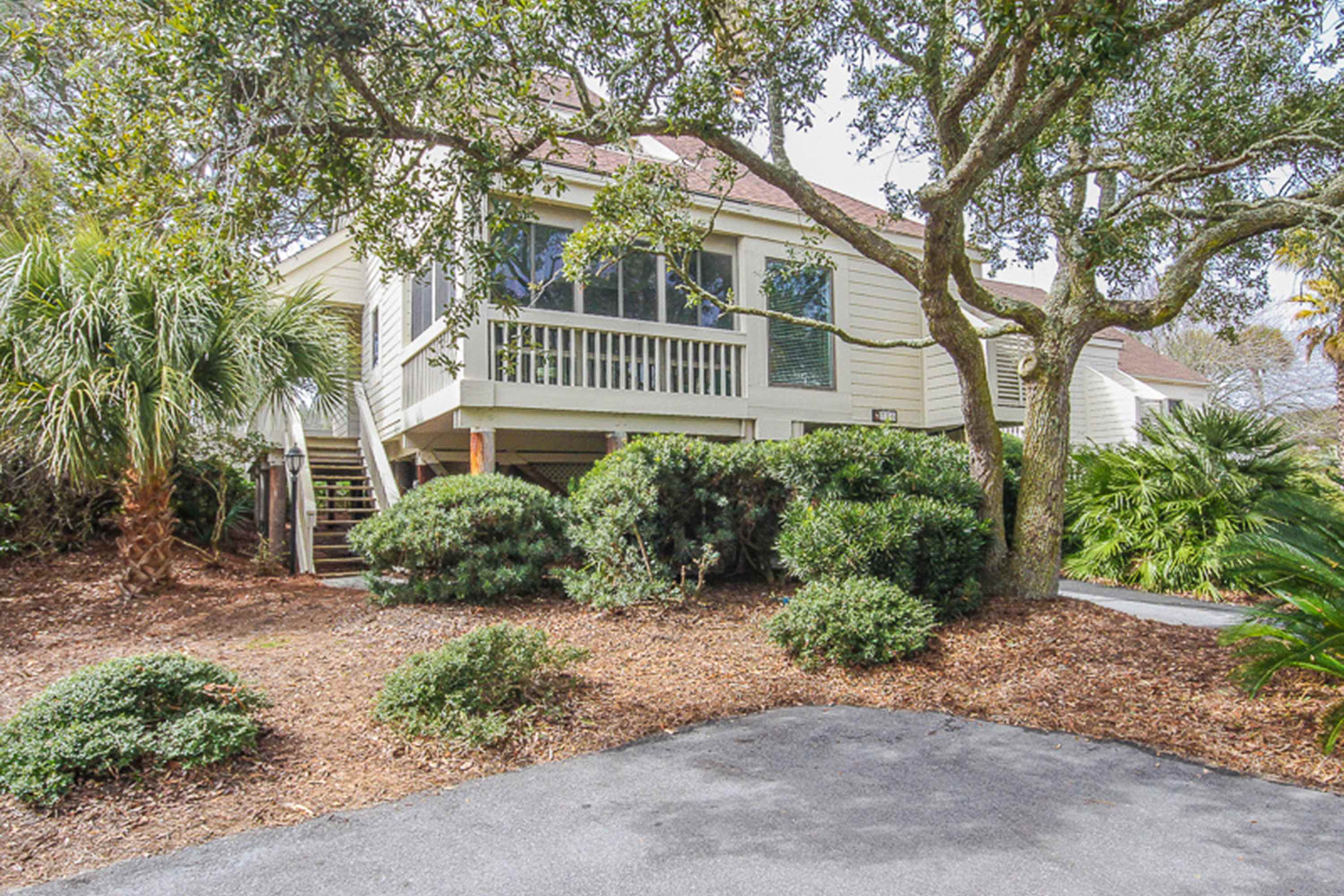Villa with screened porch & fabulous views - just across the street from the beach — Seabrook Island, SC — vacation rental