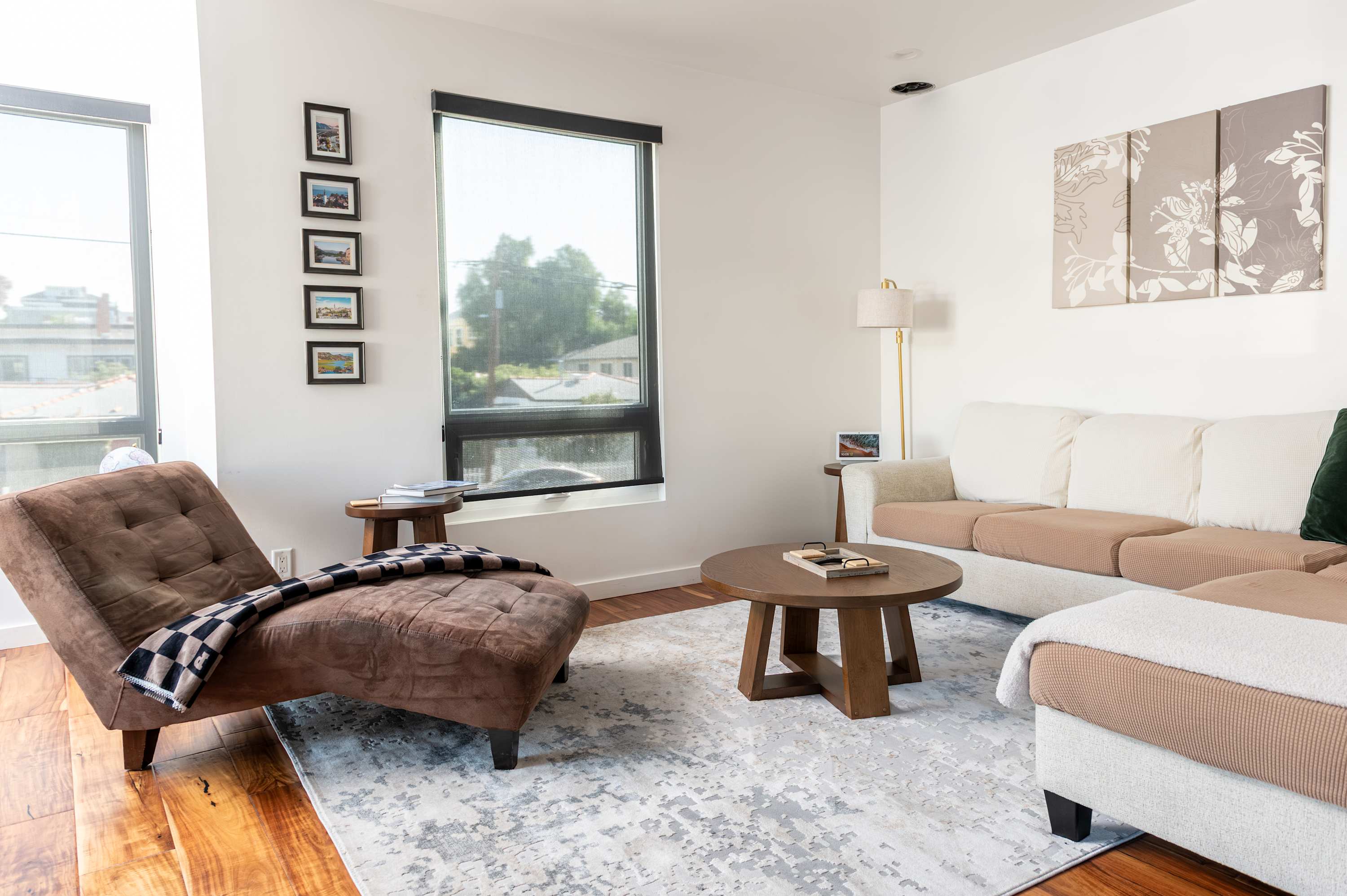 Chic Downtown SD Hub for Families and Friends 3