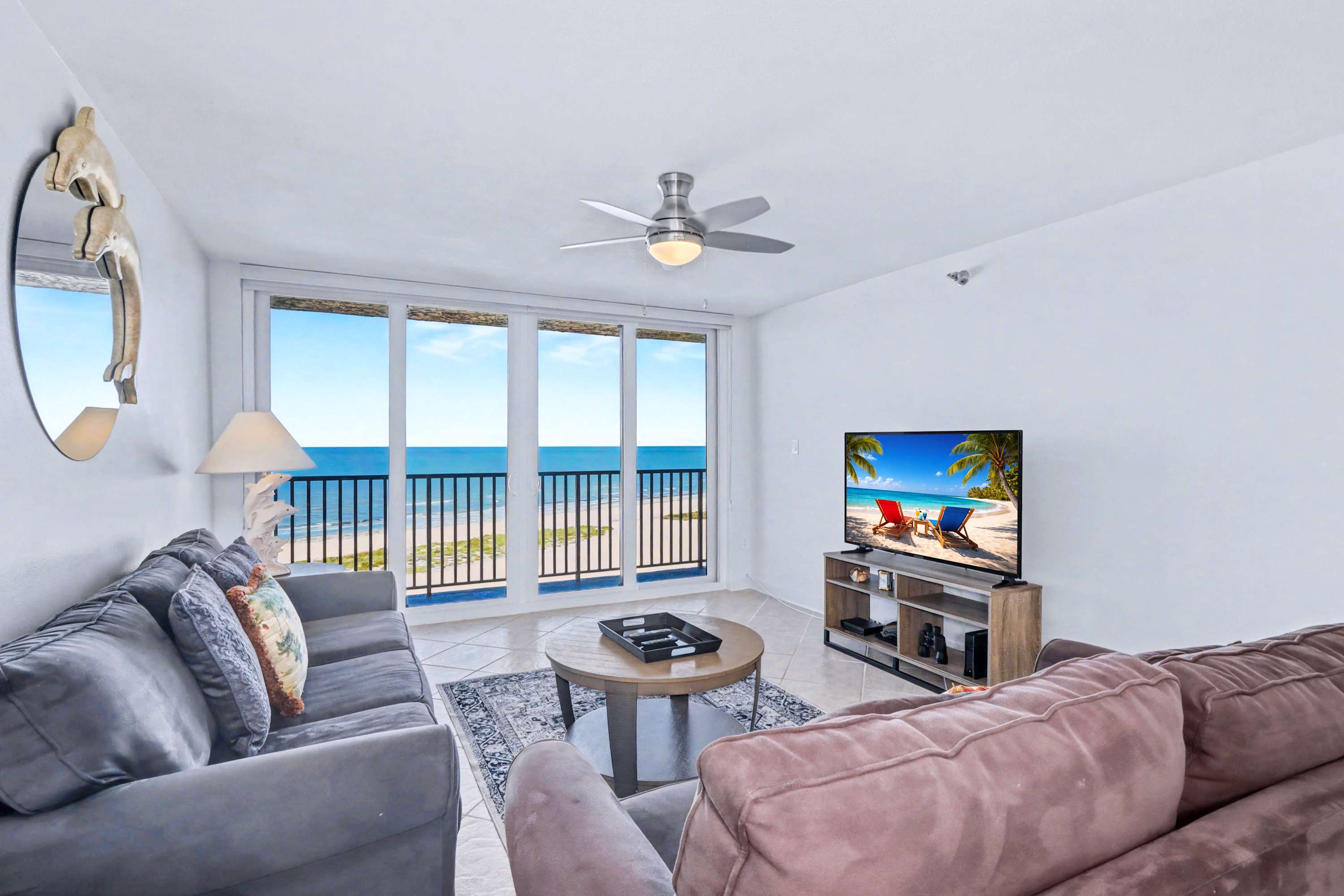Waterfront Resort Gulf View | Pool & Beach Access — Clearwater, FL — vacation rental