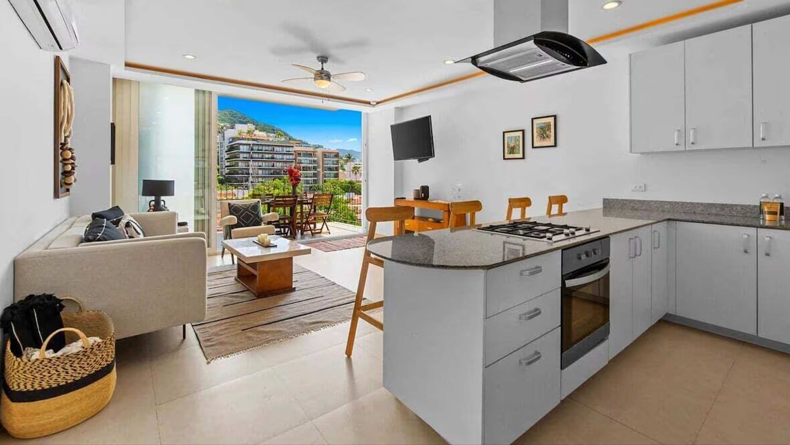 The Park 306 | Ocean View • Heated Pool •