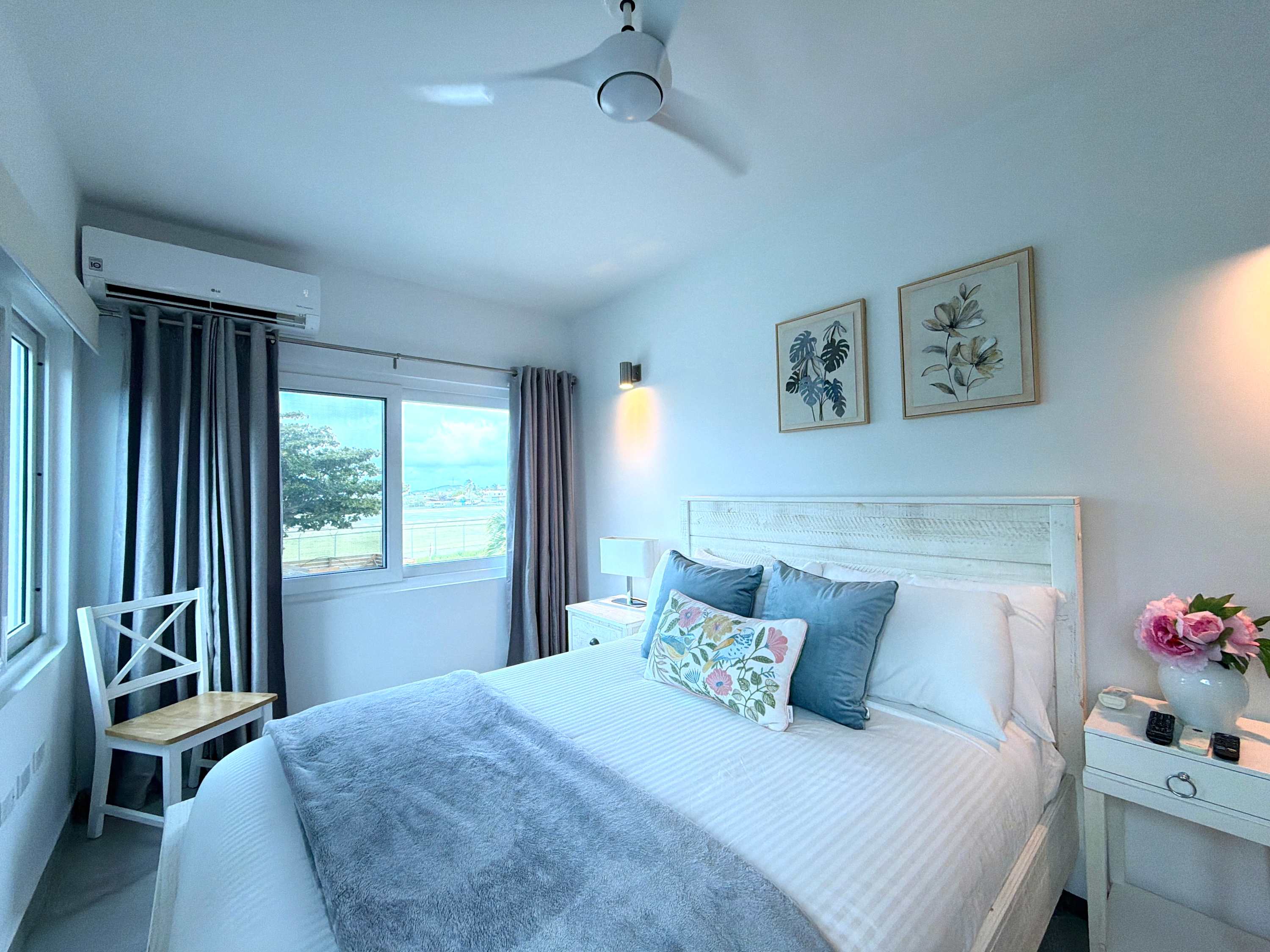 SeaCove 2 BRM Condo Steps to the Beach · Simpson Bay | SeaLaVie SXM — photo 10