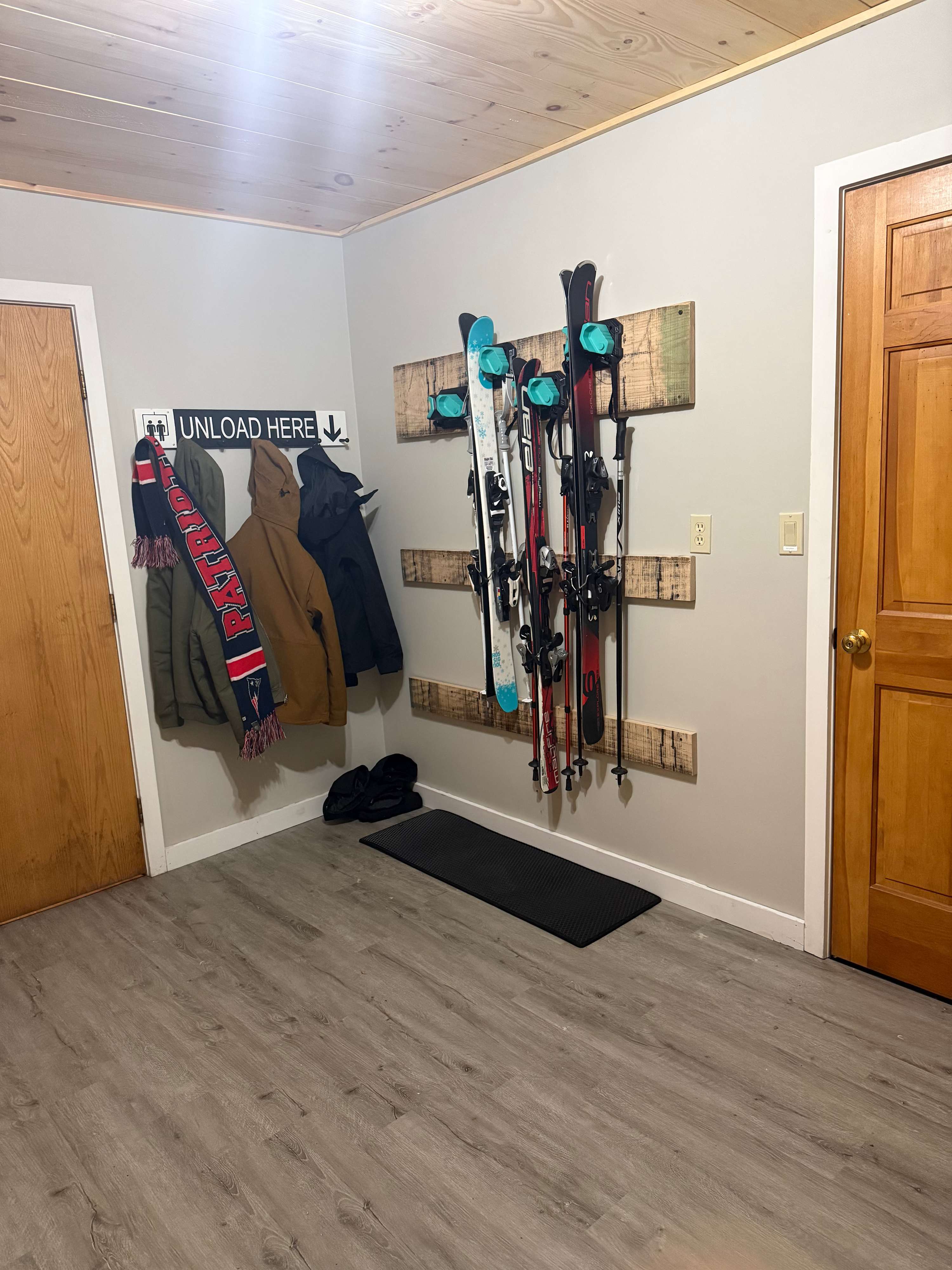 View Golf Course, Brick Fireplace - Coach Road 8B