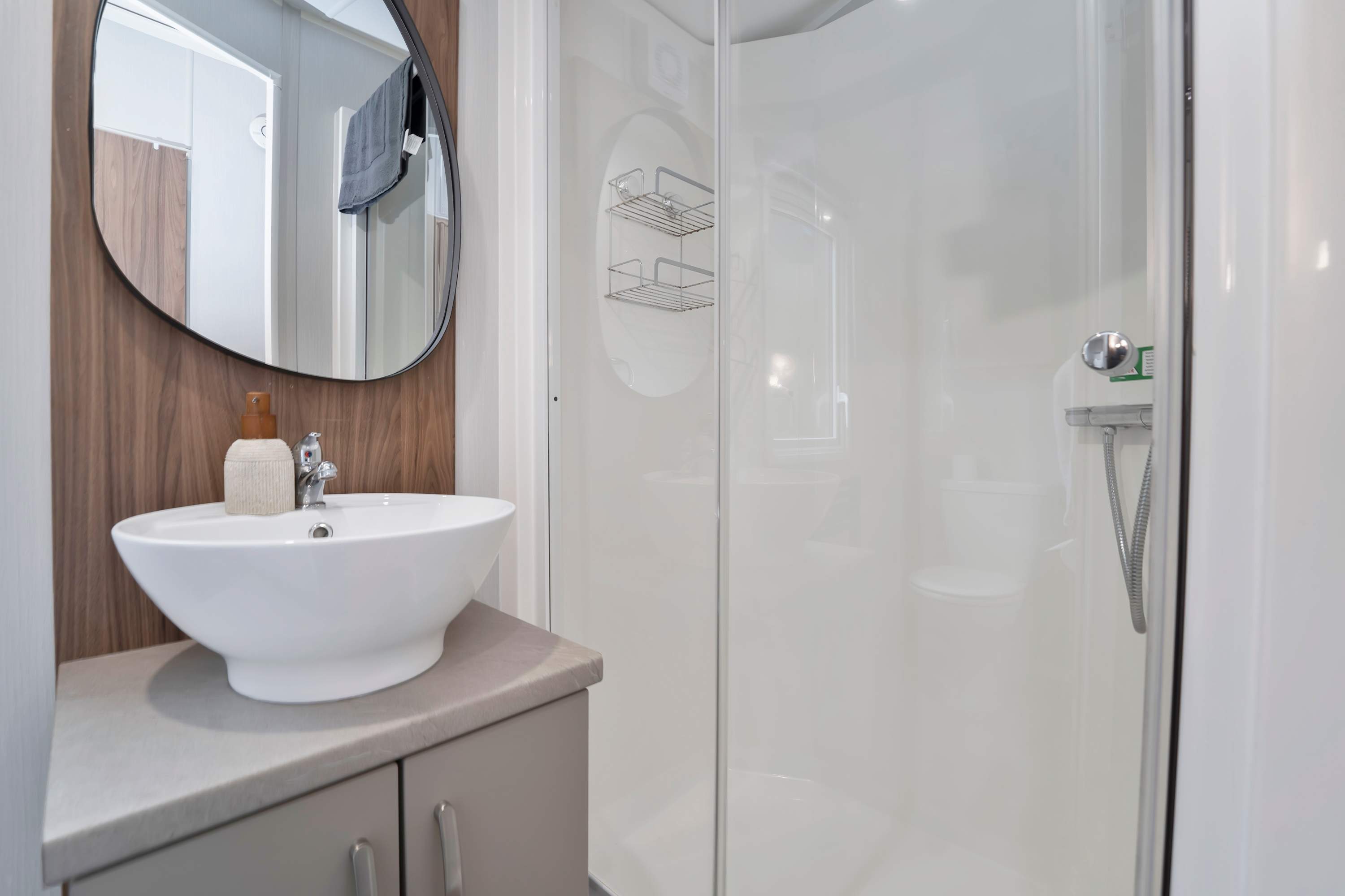 View Carnoustie Shores - 3Beds Luxury Coastal Lodge Sleeps 8 in 3 Carnoustie Drive, Haven Seton Sands Holiday Village EH32 0QF Carnoustie Shores - 3Beds Luxury Coastal Lodge Sleeps 8 in 3 Carnoustie Drive, Haven Seton Sands Holiday Village EH32 0QF - Property image 4 - VivreStays